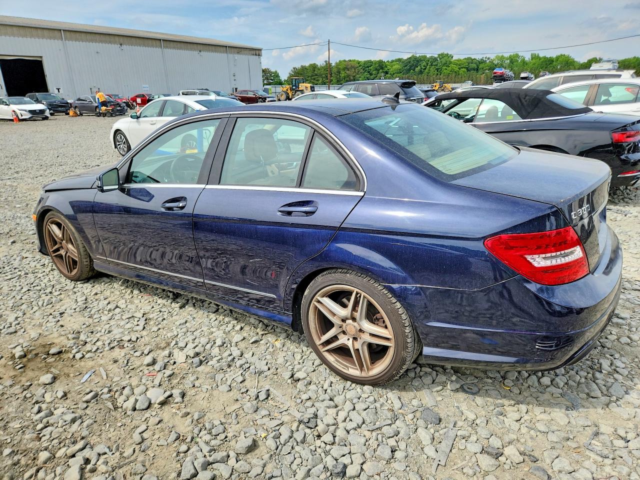 2013 Mercedes-benz C 300 4matic Blue vin: WDDGF8AB9DR273876