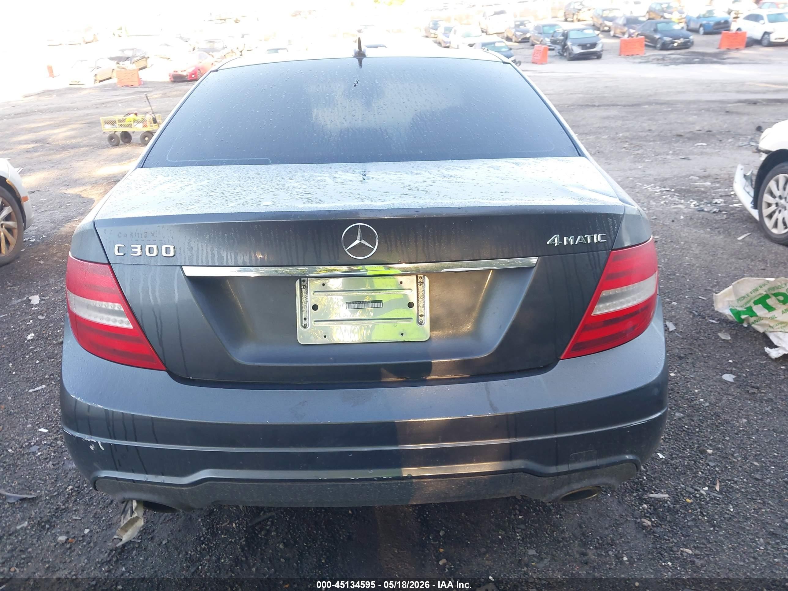 2013 Mercedes-benz C 300 Sport 4matic Gray vin: WDDGF8AB9DR288104