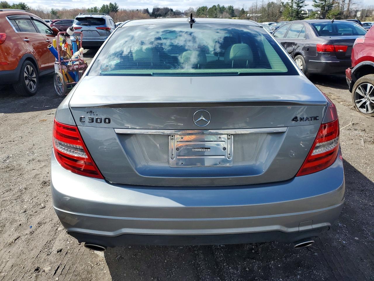 2013 Mercedes-benz C 300 4matic Silver vin: WDDGF8AB9DR289138