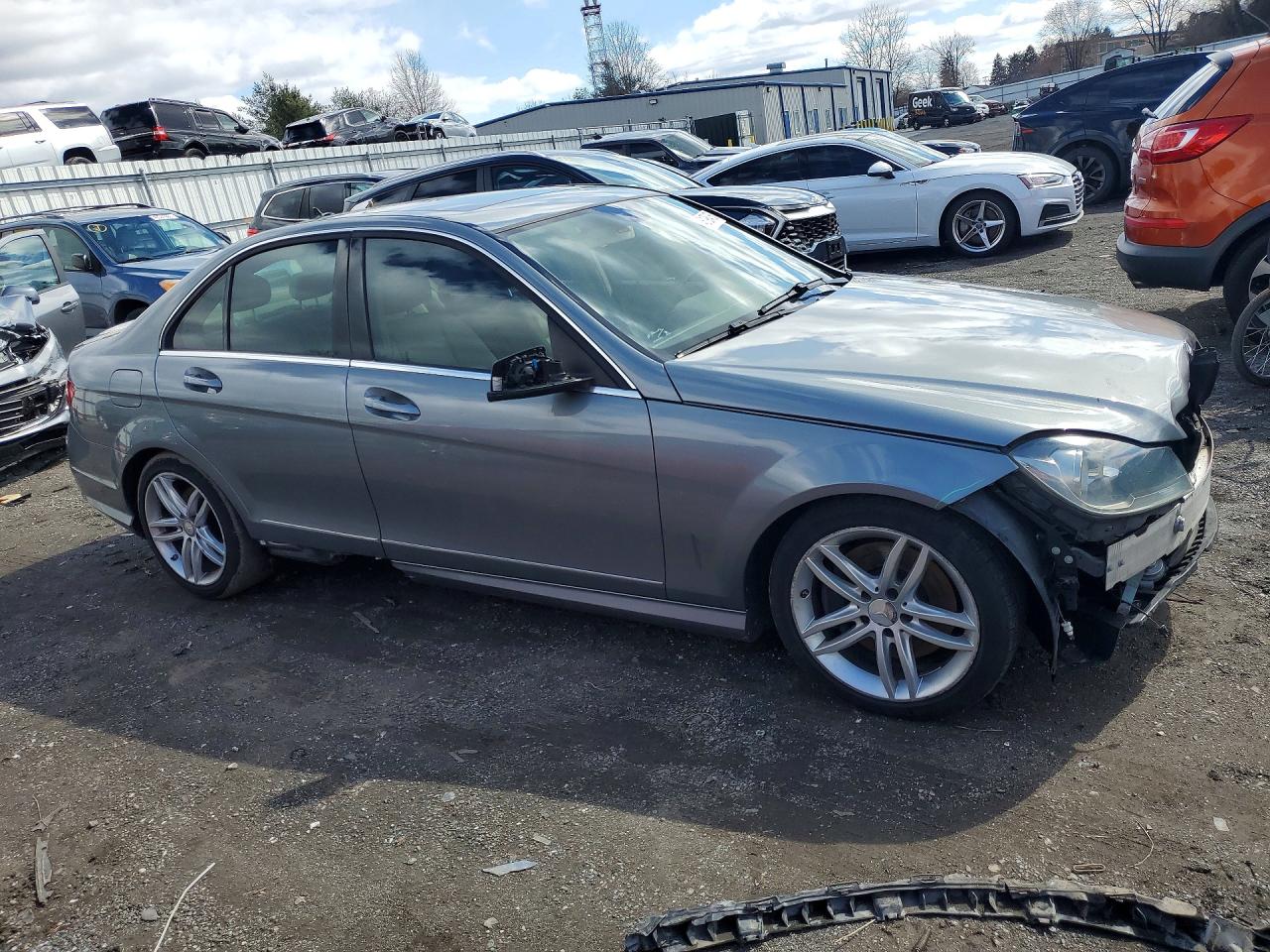 2013 Mercedes-benz C 300 4matic Silver vin: WDDGF8AB9DR289138