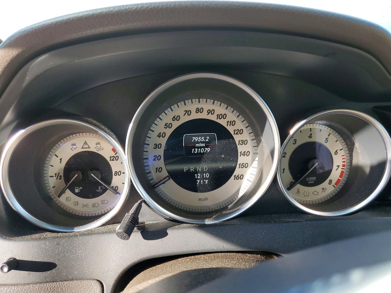 2013 Mercedes-benz C 300 4matic White vin: WDDGF8AB9DR290032