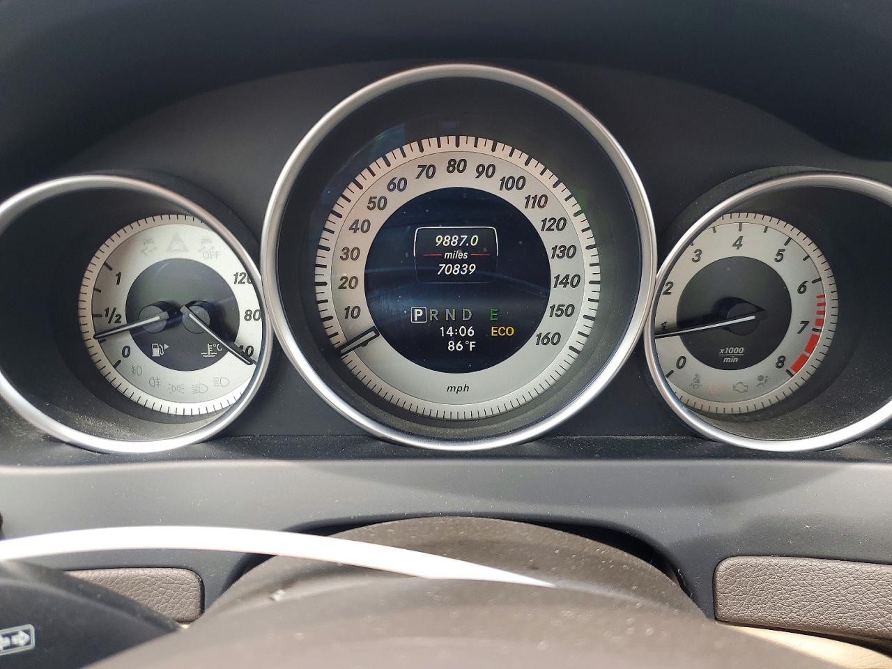 2014 Mercedes-benz C 300 4matic White vin: WDDGF8AB9EG161107