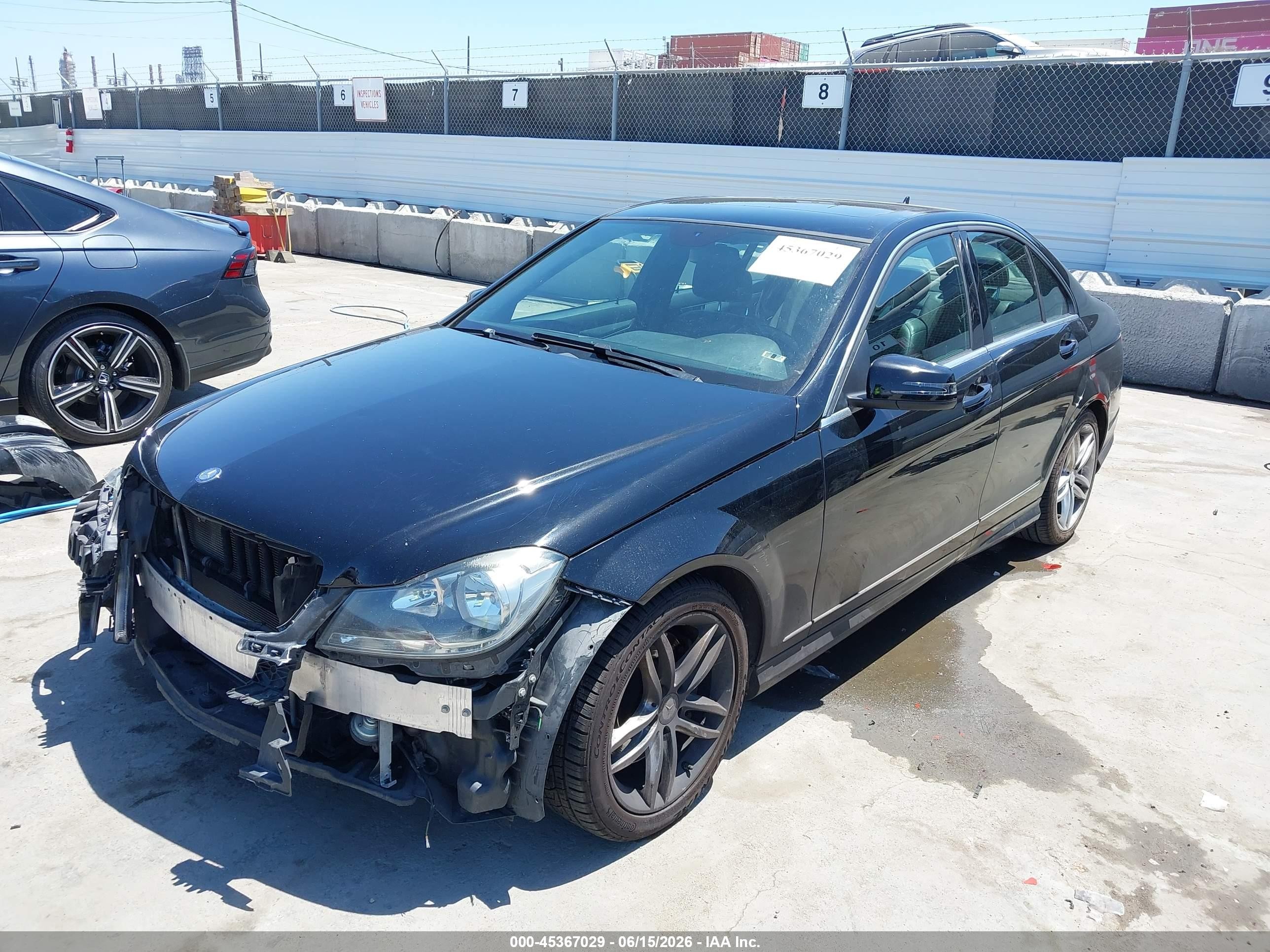 2014 Mercedes-benz C 300 Sport 4matic Black vin: WDDGF8AB9EG223783