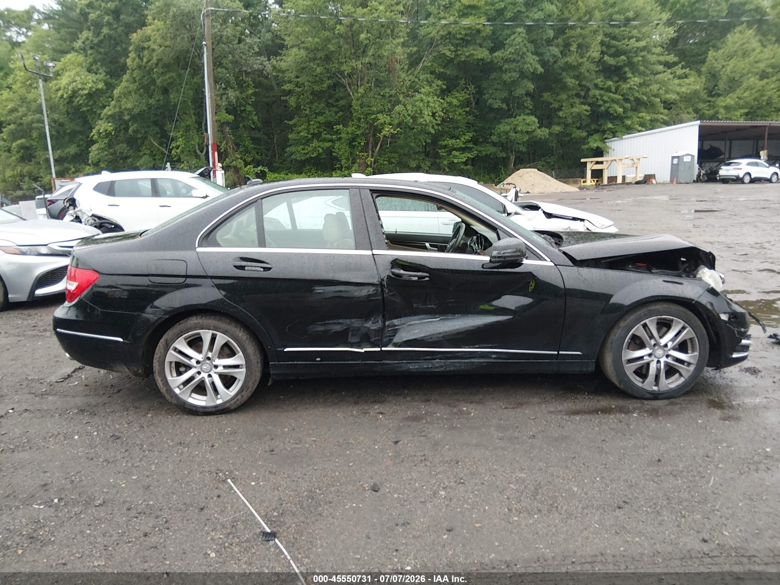 2014 Mercedes-benz C 300 Luxury 4matic Black vin: WDDGF8AB9EG225520