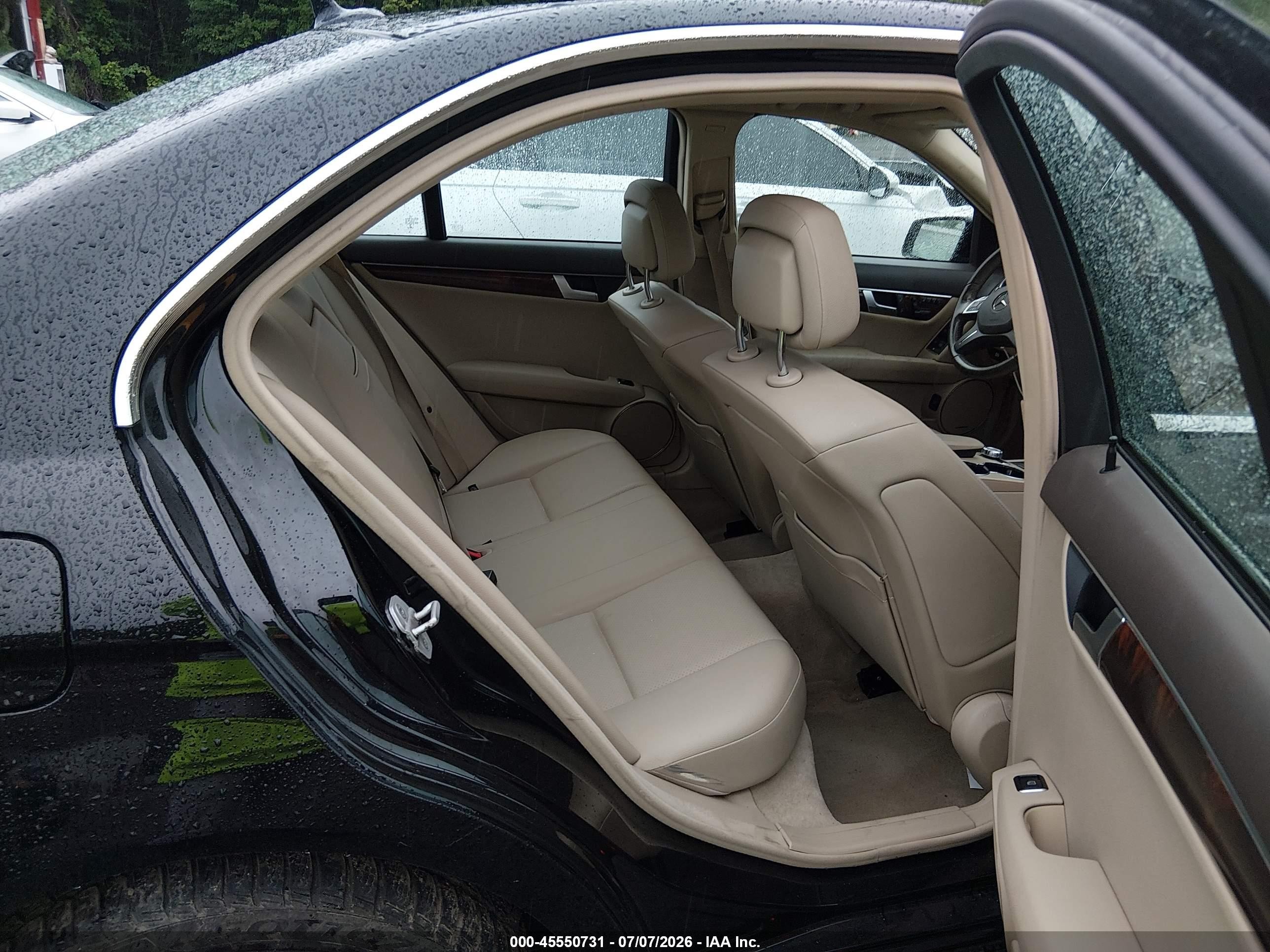 2014 Mercedes-benz C 300 Luxury 4matic Black vin: WDDGF8AB9EG225520