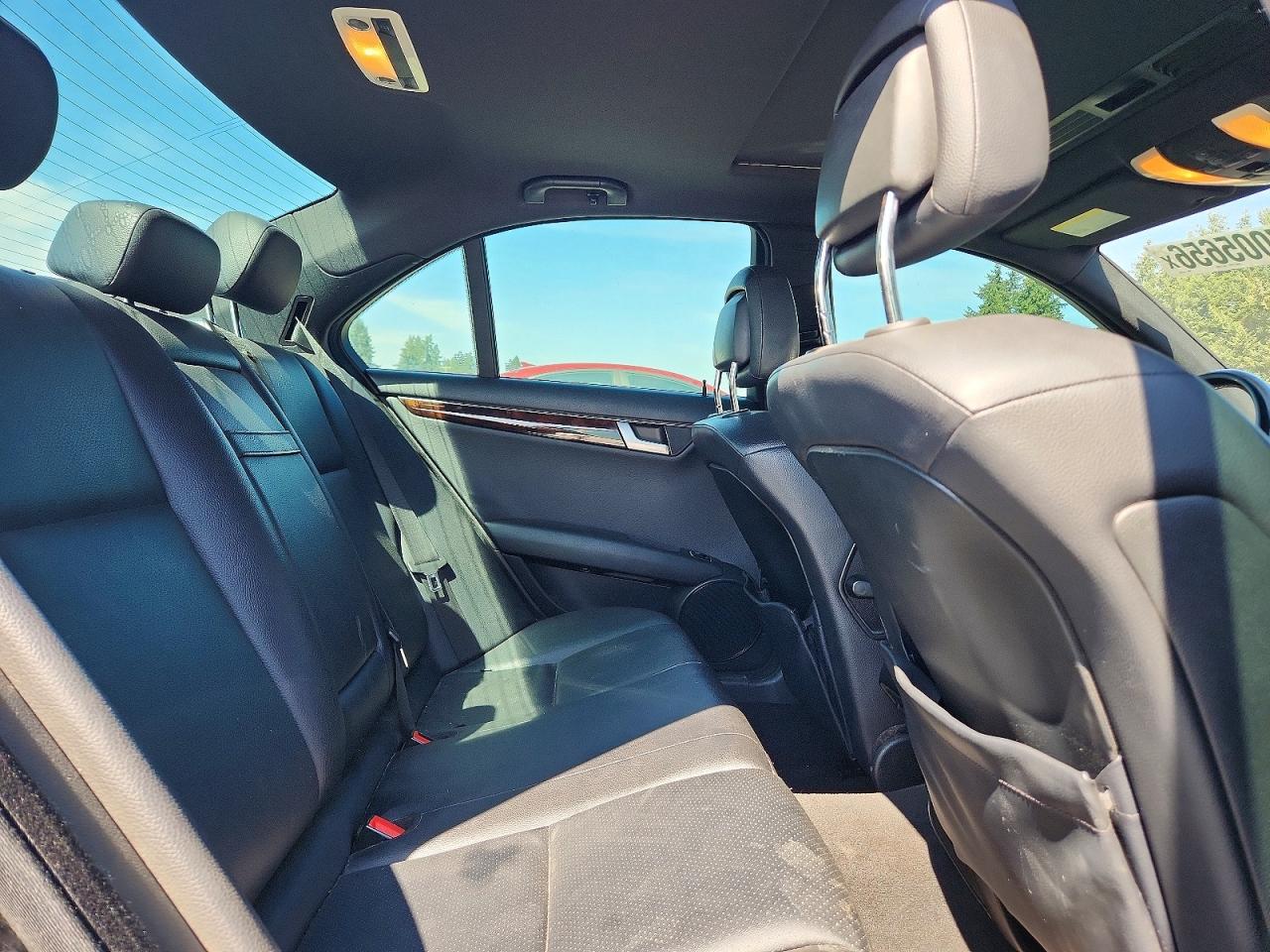 2014 Mercedes-benz C 300 4matic Black vin: WDDGF8AB9EG237246