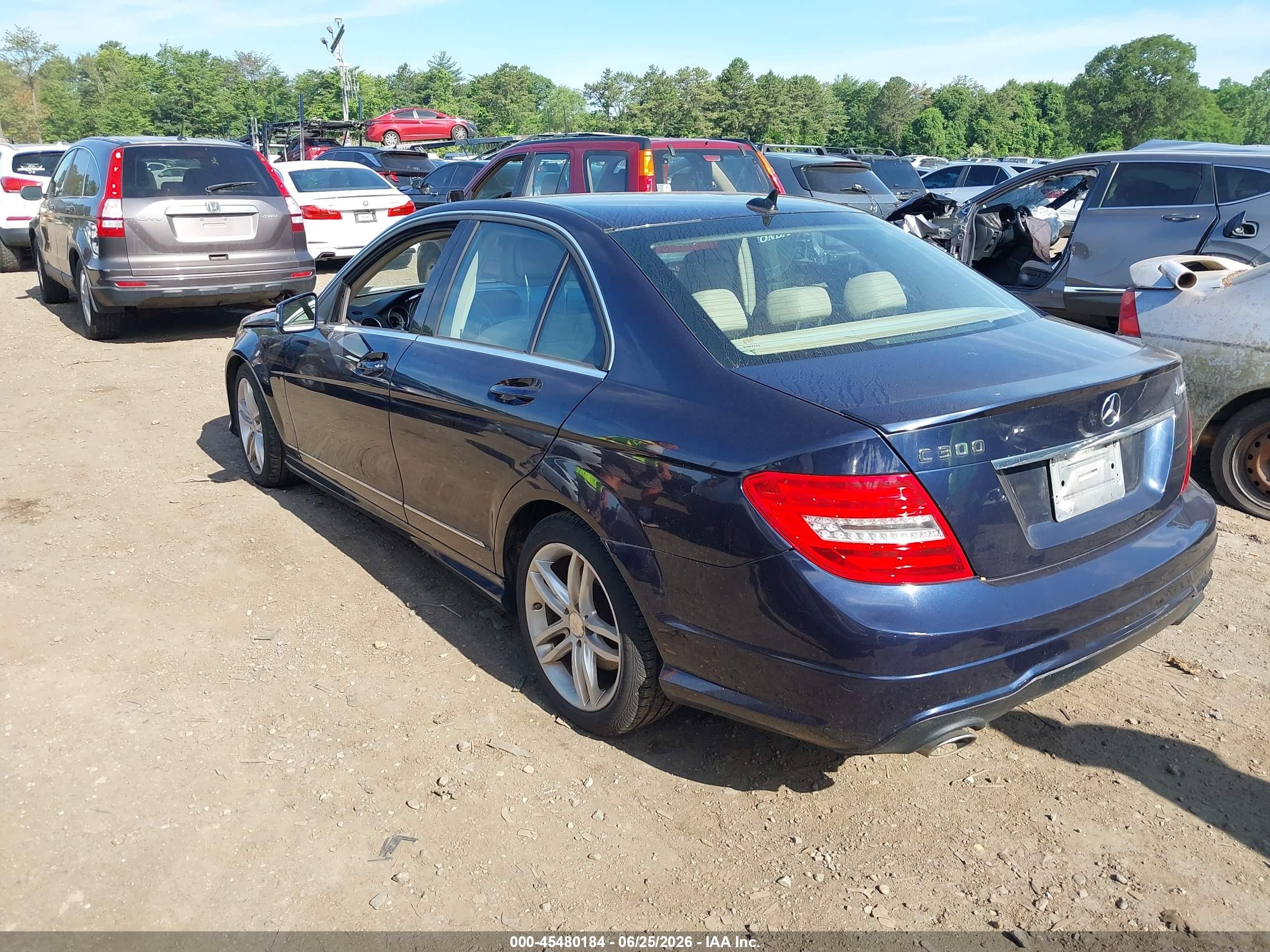 2014 Mercedes-benz C 300 Sport 4matic Синий vin: WDDGF8AB9ER306764