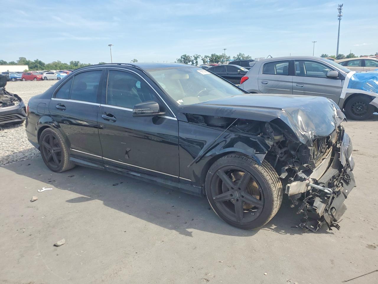2014 Mercedes-benz C 300 4matic Black vin: WDDGF8AB9ER309065