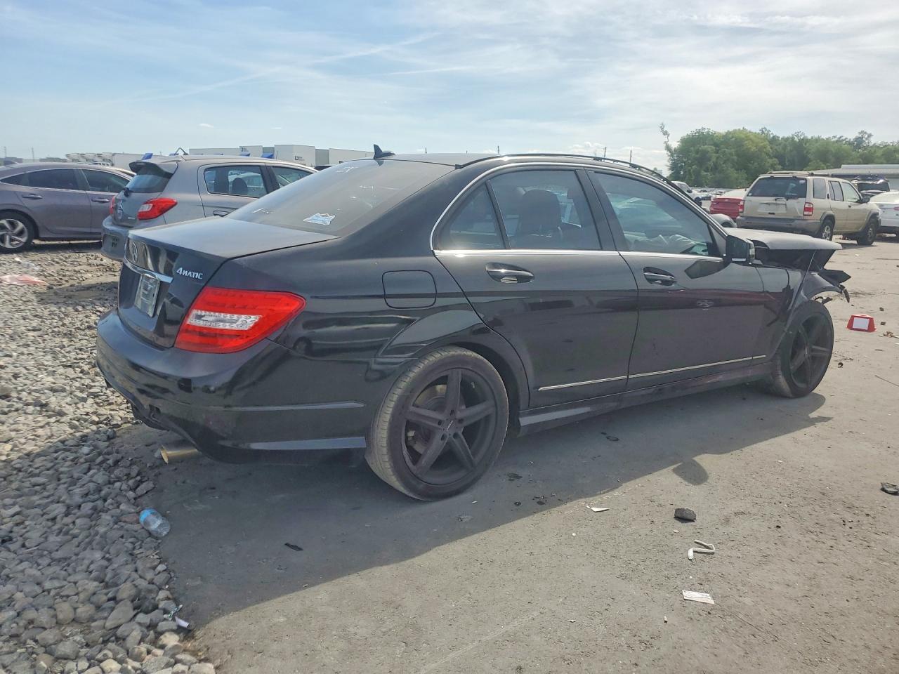 2014 Mercedes-benz C 300 4matic Black vin: WDDGF8AB9ER309065