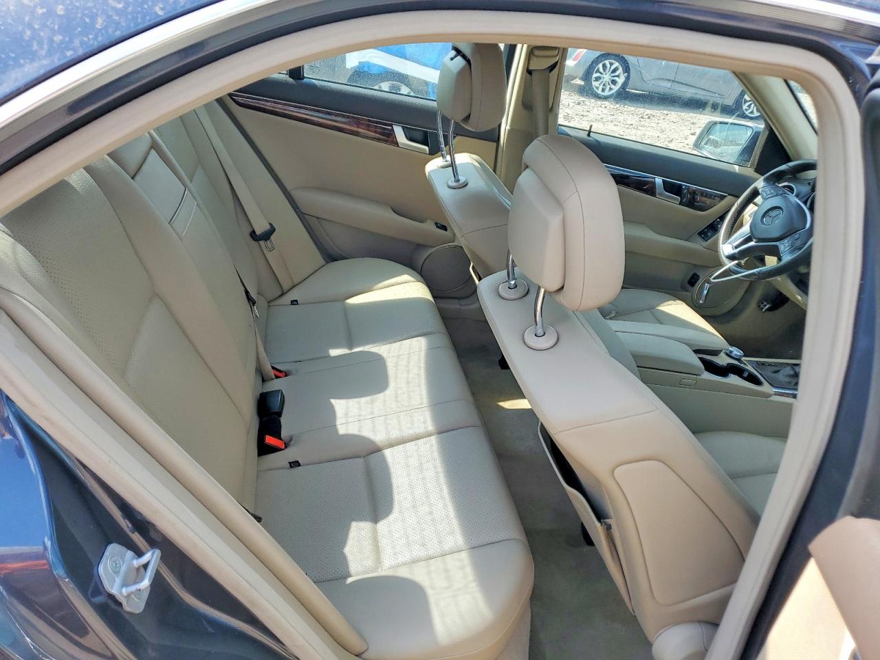 2014 Mercedes-benz C 300 4matic Серый vin: WDDGF8AB9ER311561