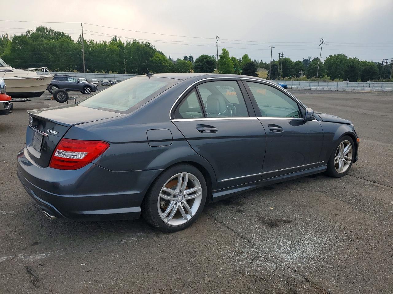 2014 Mercedes-benz C 300 4matic Gray vin: WDDGF8AB9ER318901