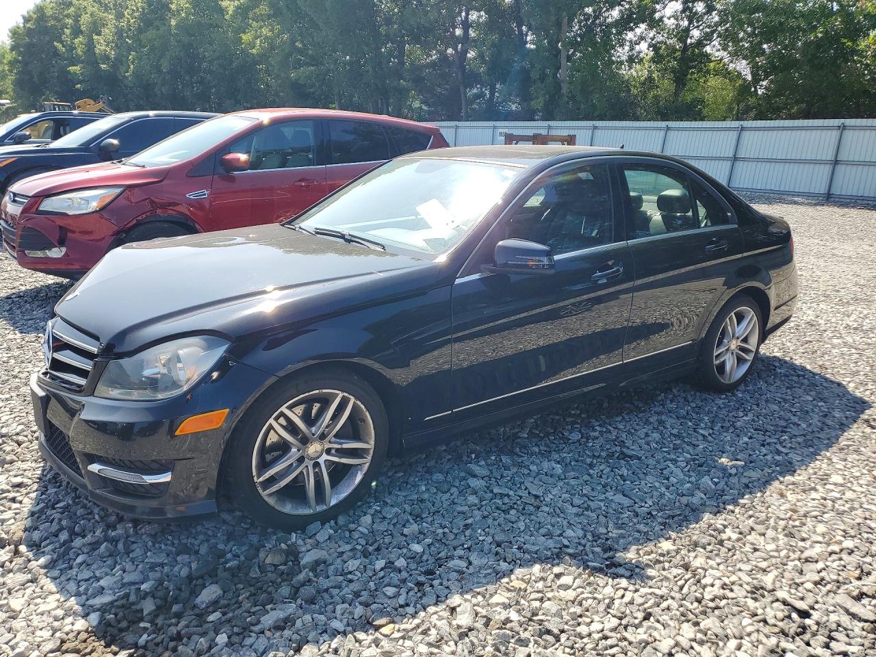 2014 Mercedes-benz C 300 4matic Черный vin: WDDGF8AB9ER320938