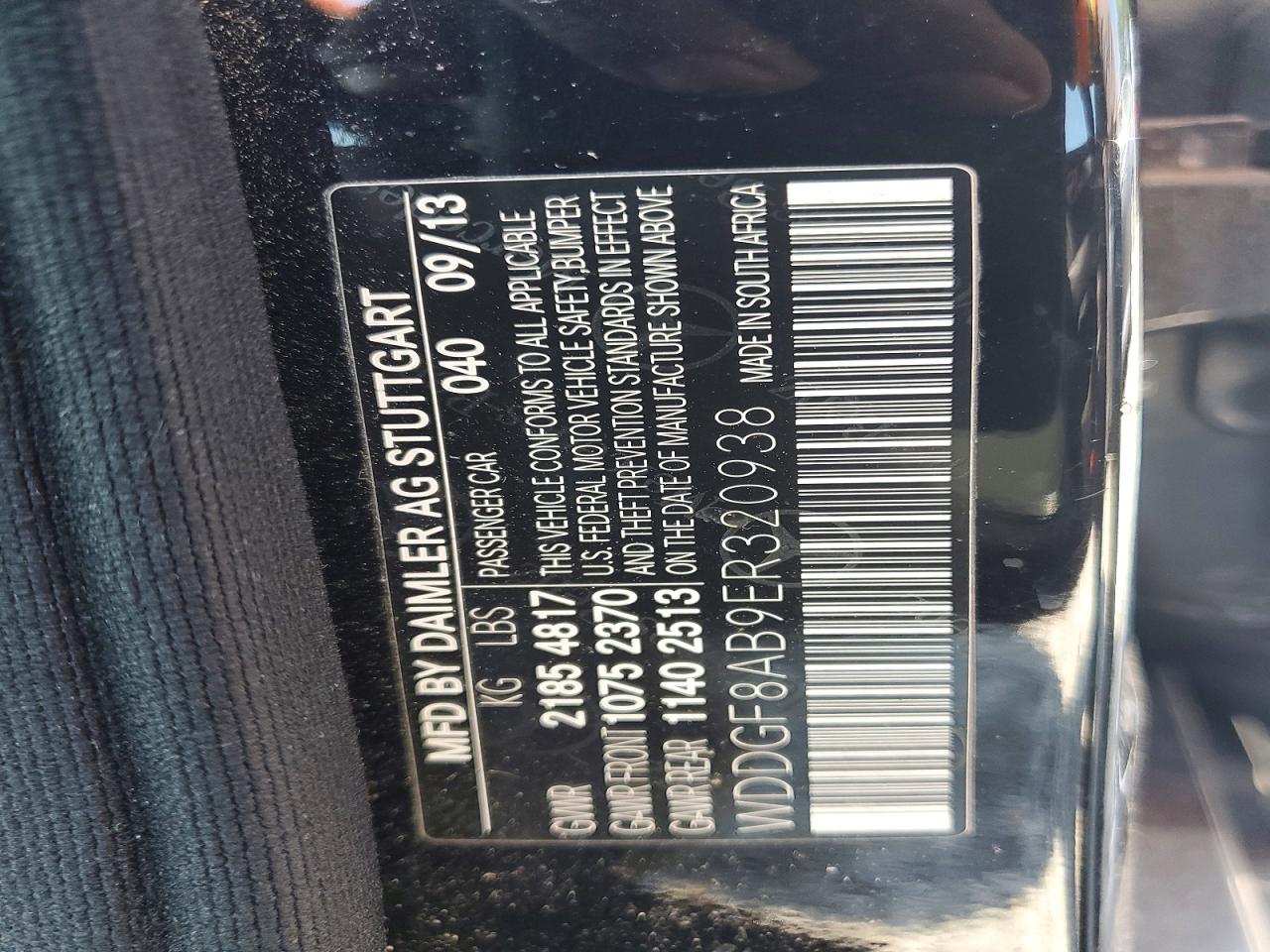 2014 Mercedes-benz C 300 4matic Черный vin: WDDGF8AB9ER320938