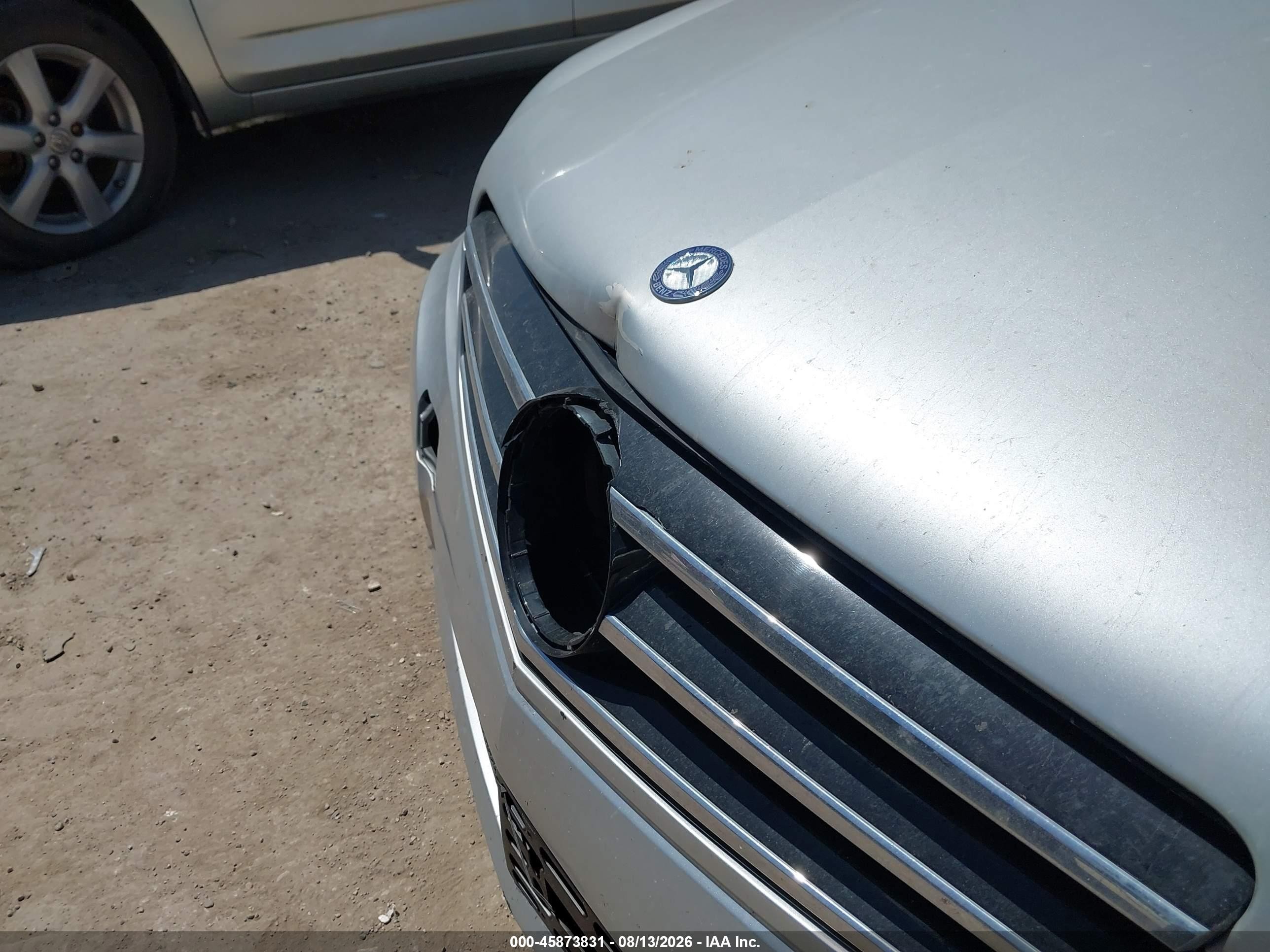 2013 Mercedes-benz C 300 Sport 4matic Silver vin: WDDGF8ABXDA755447
