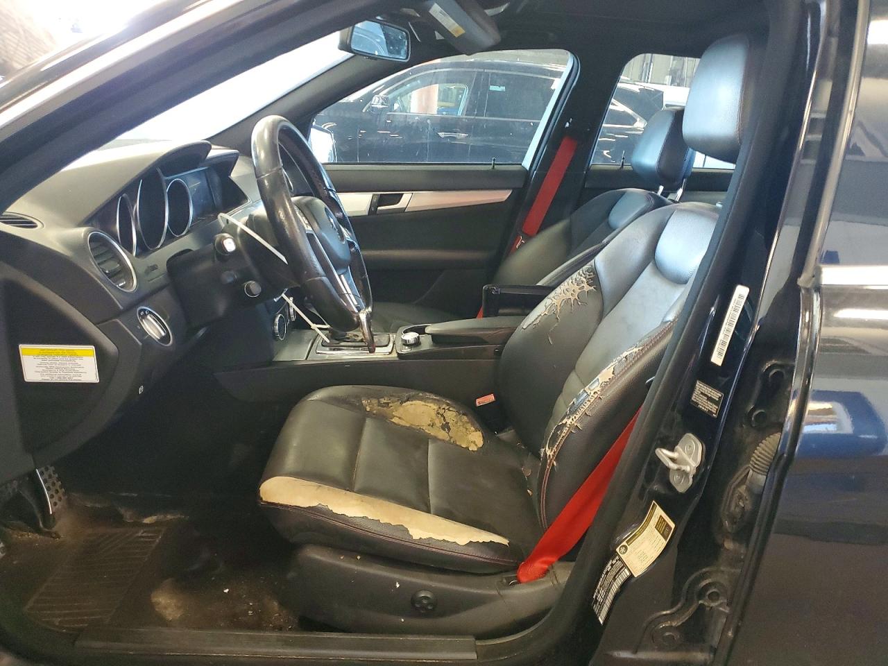 2013 Mercedes-benz C 300 4matic Black vin: WDDGF8ABXDA779442