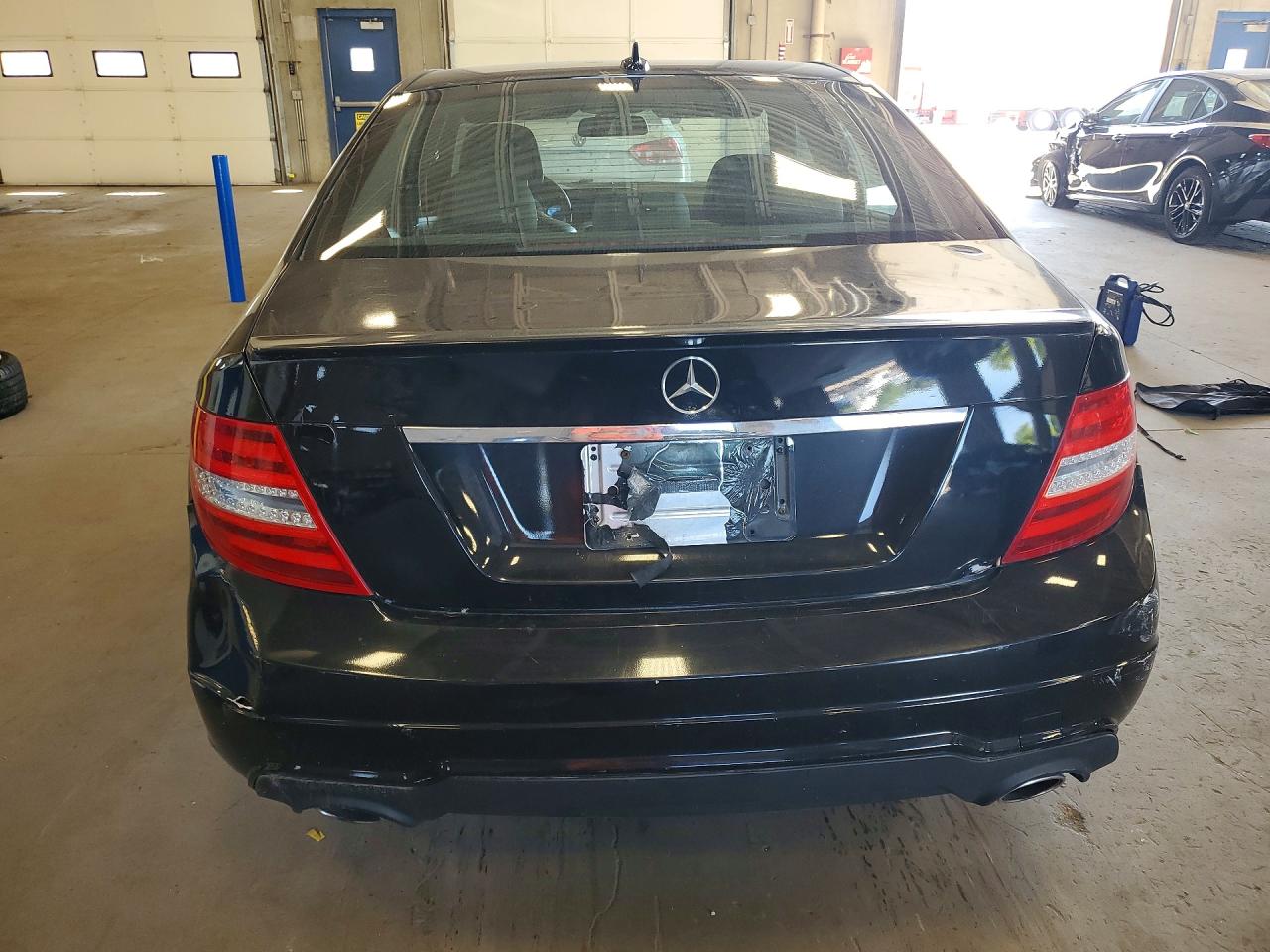 2013 Mercedes-benz C 300 4matic Black vin: WDDGF8ABXDA779442