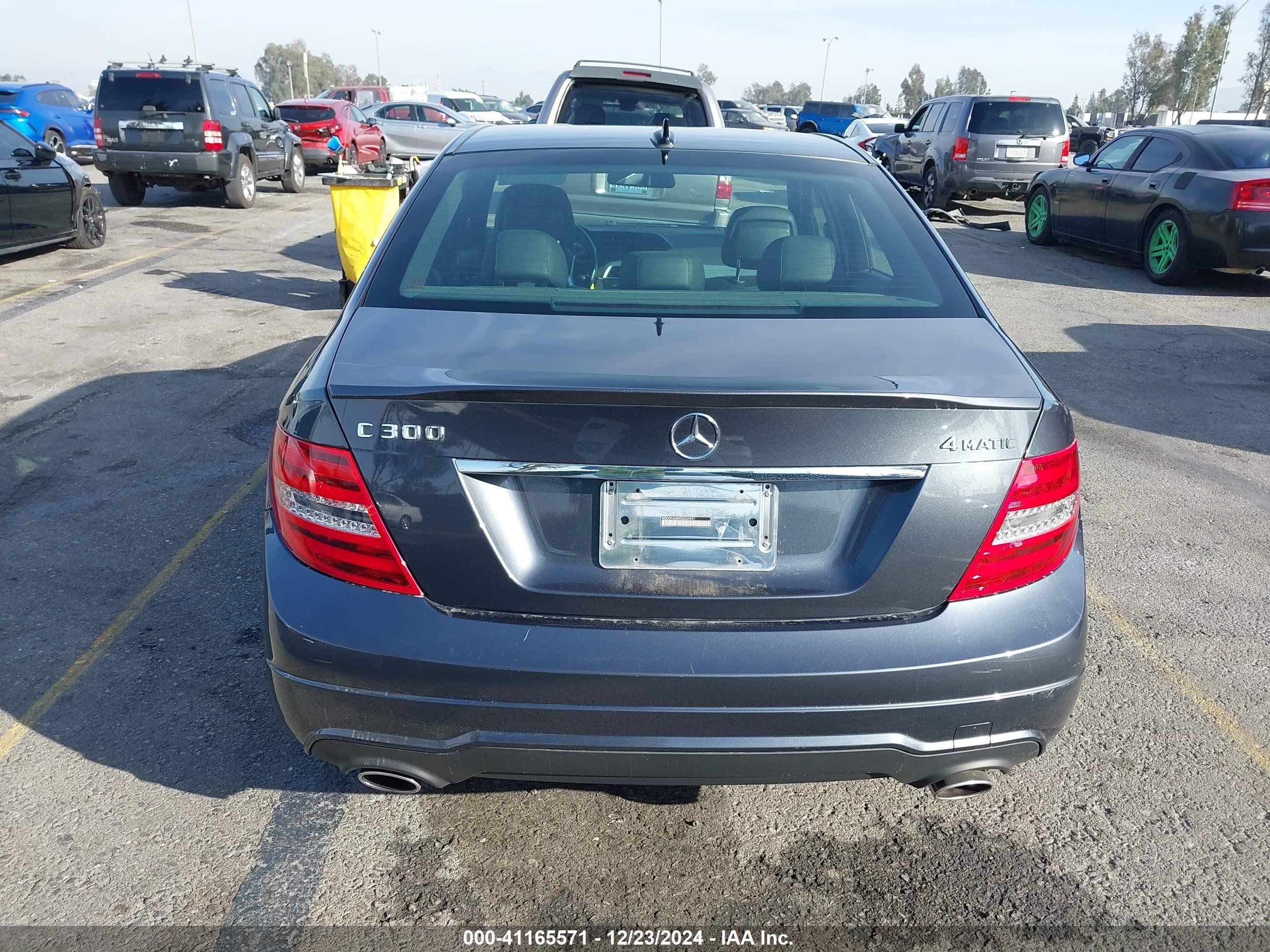 2013 Mercedes-benz C 300 Luxury 4matic/sport 4matic Gray vin: WDDGF8ABXDG055991
