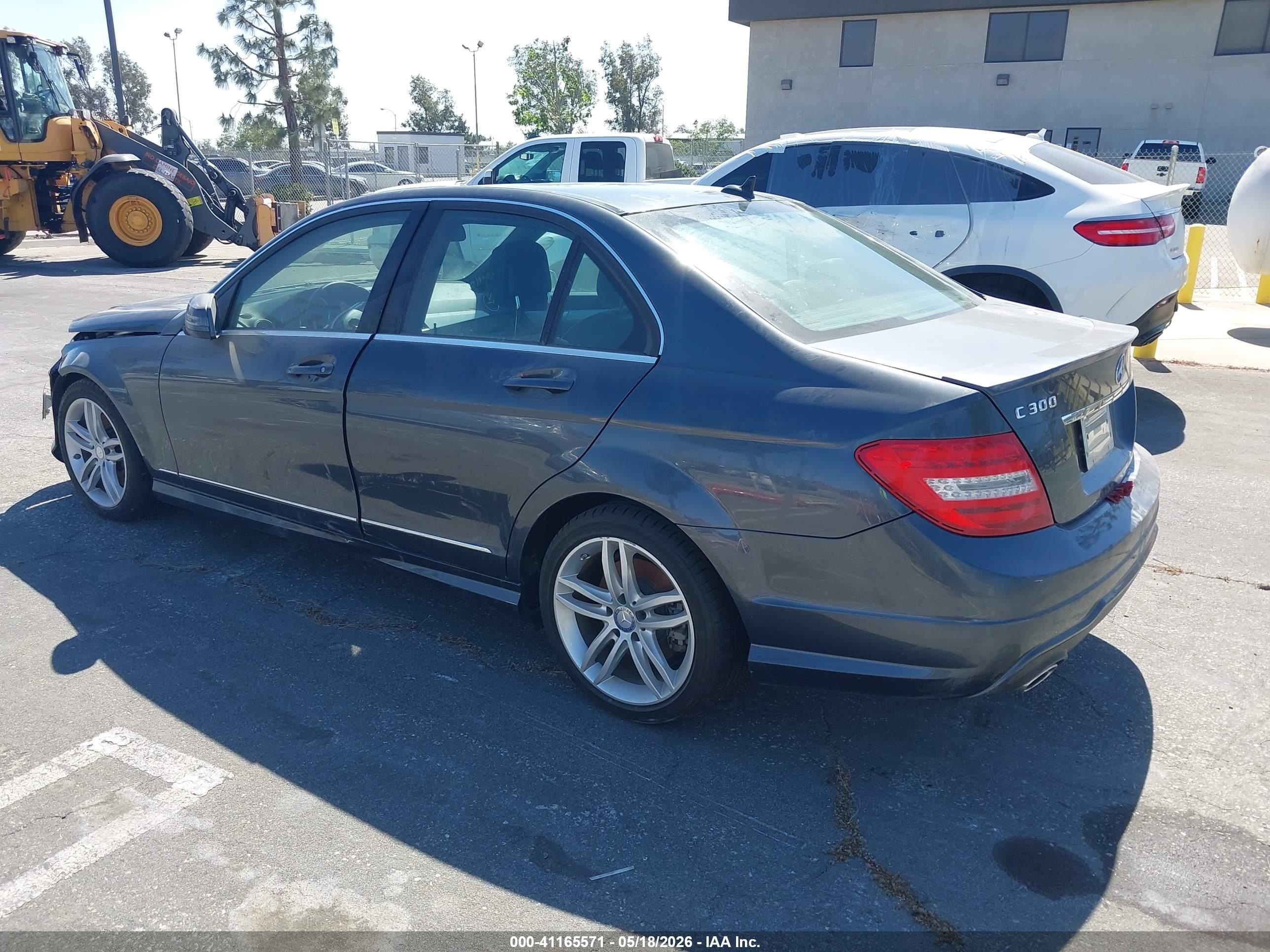2013 Mercedes-benz C 300 Luxury 4matic/sport 4matic Gray vin: WDDGF8ABXDG055991