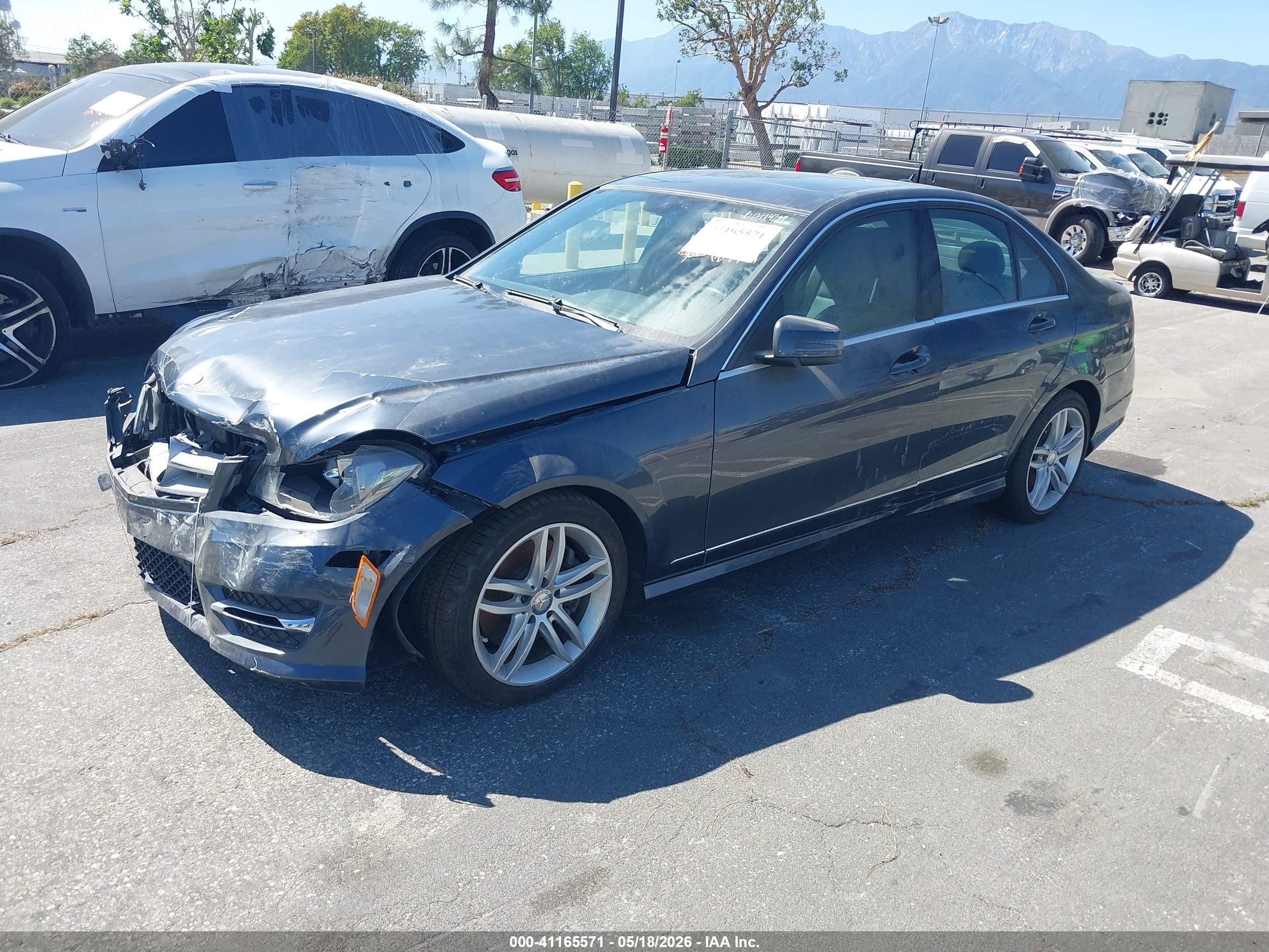 2013 Mercedes-benz C 300 Luxury 4matic/sport 4matic Gray vin: WDDGF8ABXDG055991