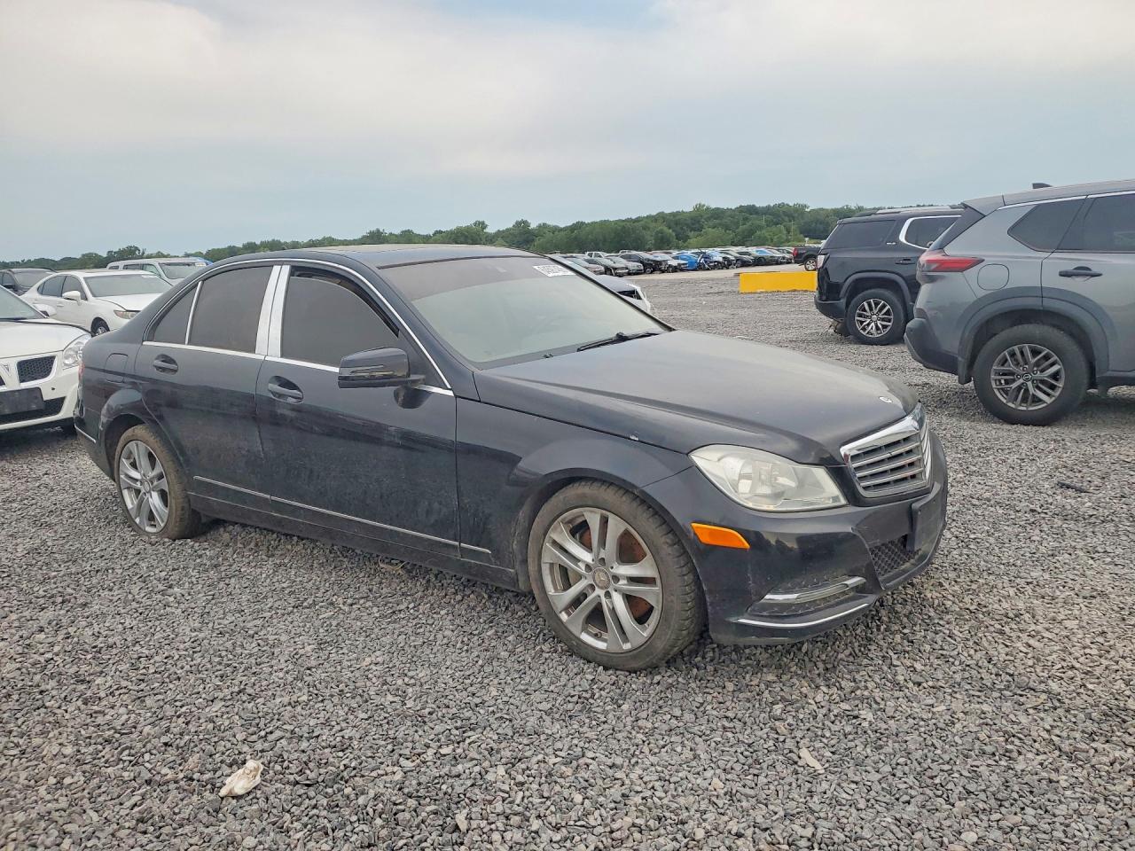 2013 Mercedes-benz C 300 4matic Black vin: WDDGF8ABXDR242054