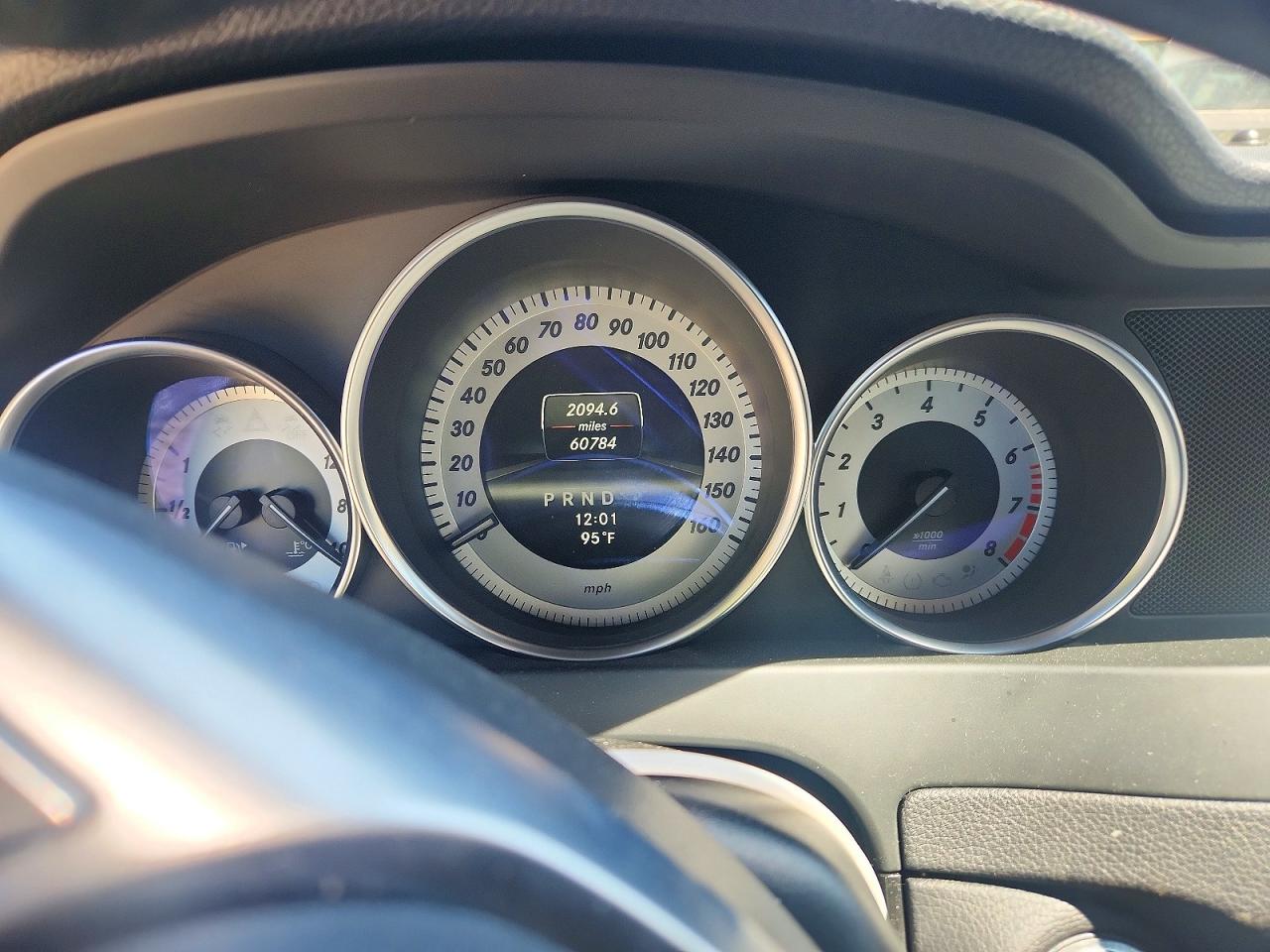 2013 Mercedes-benz C 300 4matic Silver vin: WDDGF8ABXDR248582