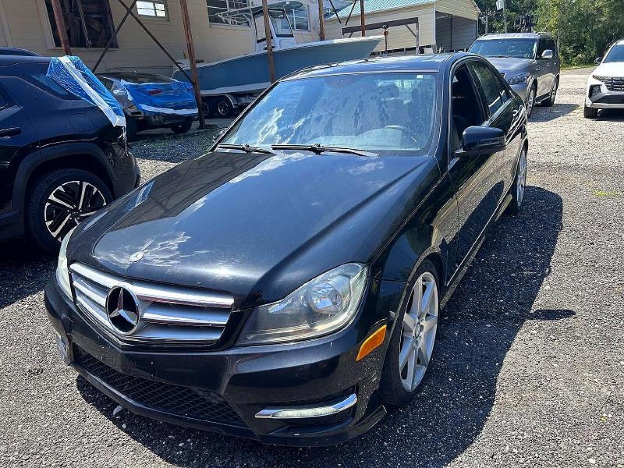 2013 Mercedes-benz C 300 4matic Black vin: WDDGF8ABXDR259999