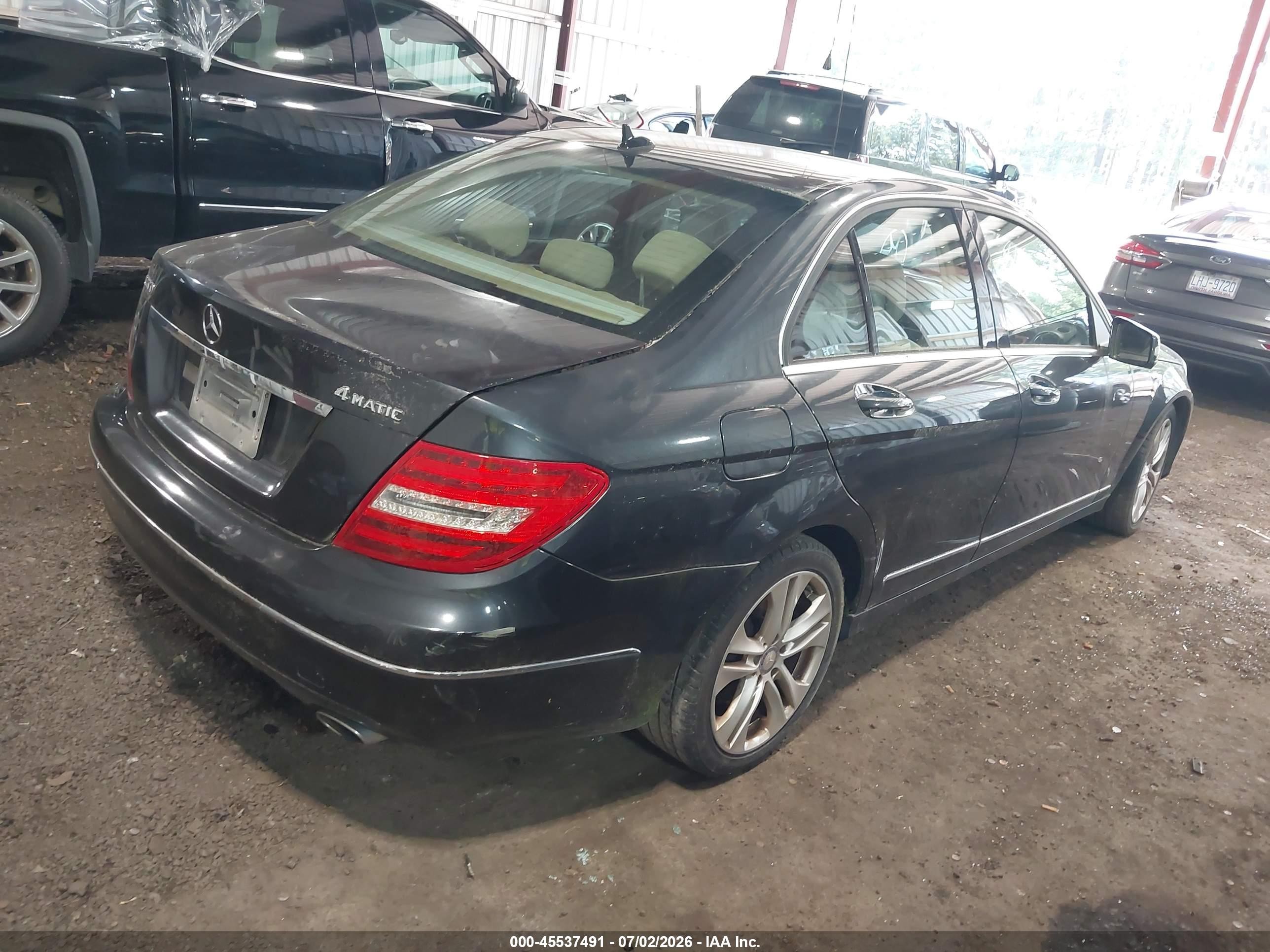 2013 Mercedes-benz C 300 Luxury 4matic Gray vin: WDDGF8ABXDR263289