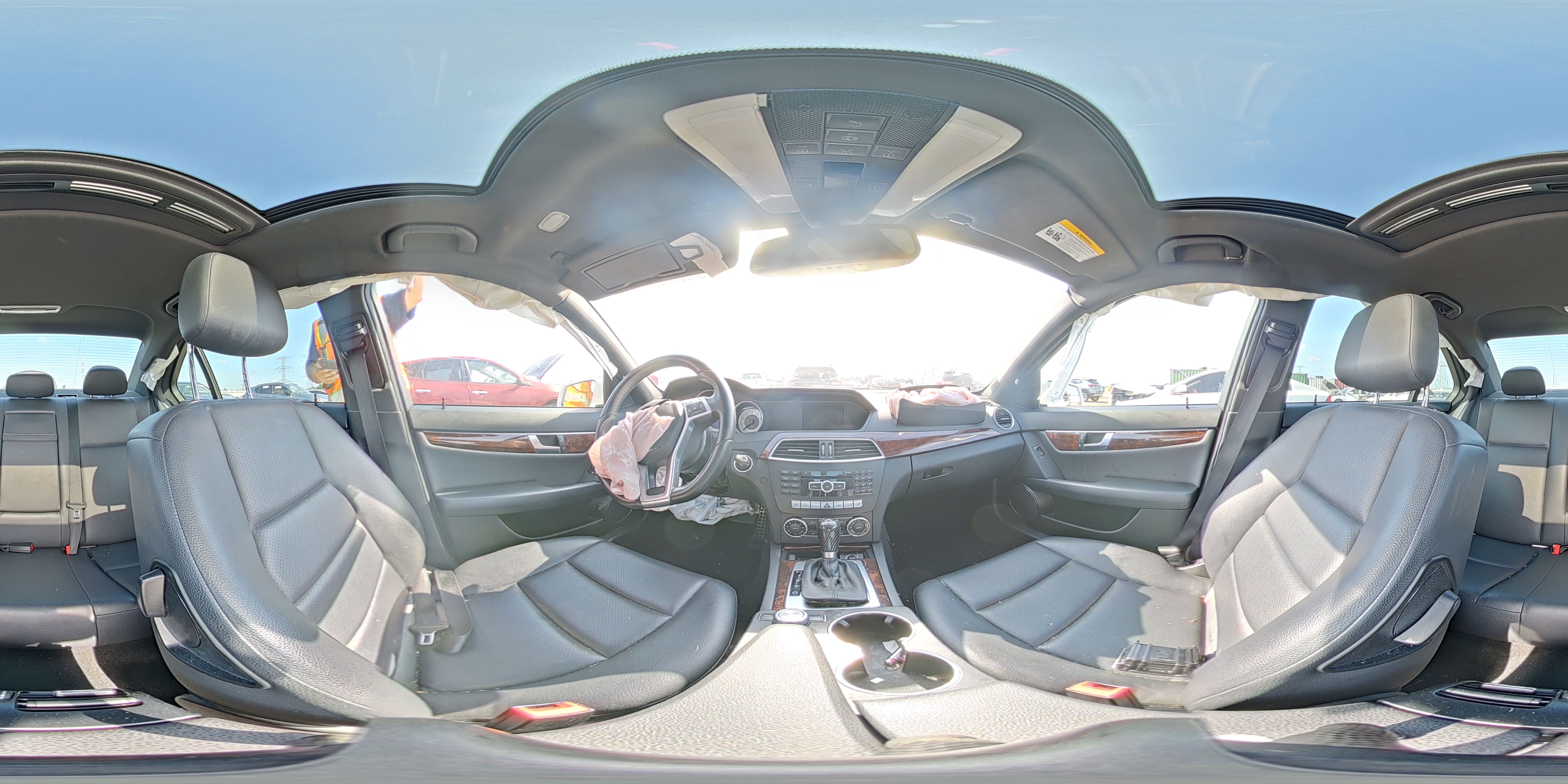 2013 Mercedes-benz C 300 4matic Белый vin: WDDGF8ABXDR273403