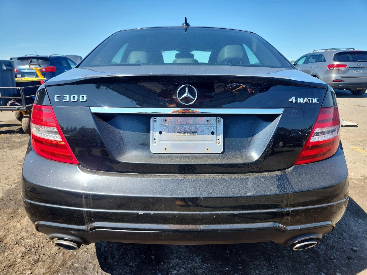 2014 Mercedes-benz C 300 4matic Черный vin: WDDGF8ABXEA944410