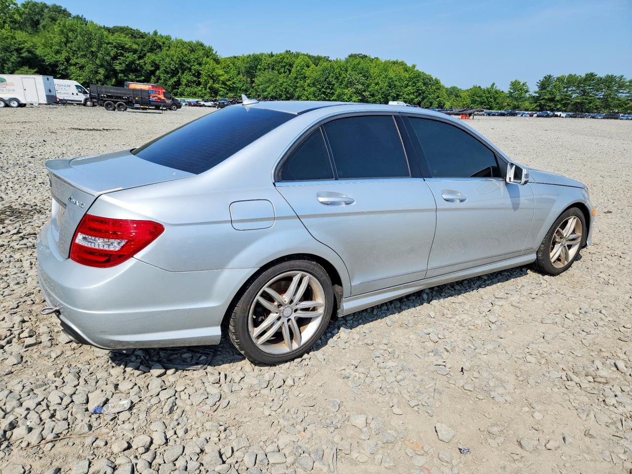 2014 Mercedes-benz C 300 4matic Silver vin: WDDGF8ABXEA957772