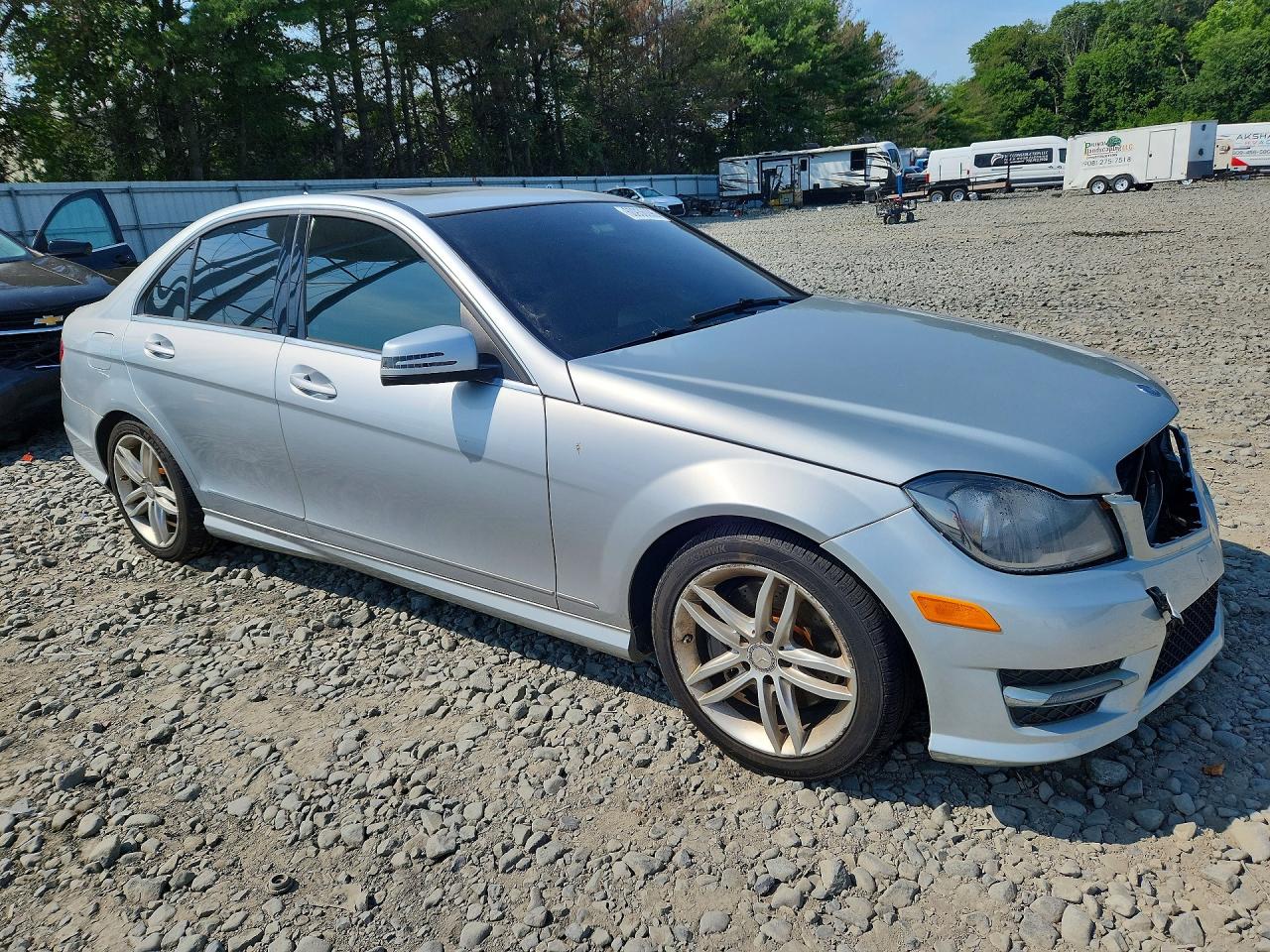 2014 Mercedes-benz C 300 4matic Silver vin: WDDGF8ABXEA957772
