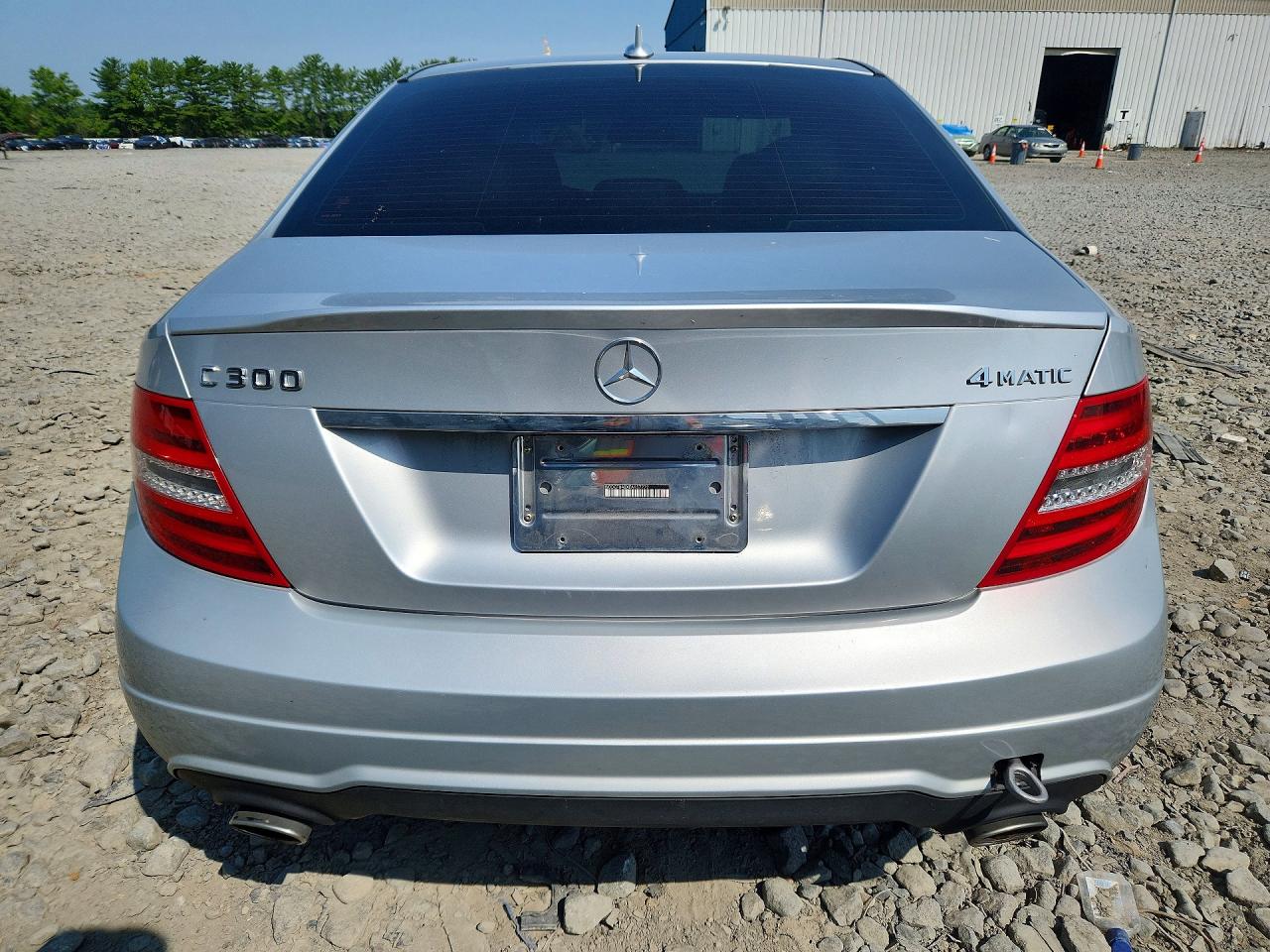 2014 Mercedes-benz C 300 4matic Silver vin: WDDGF8ABXEA957772