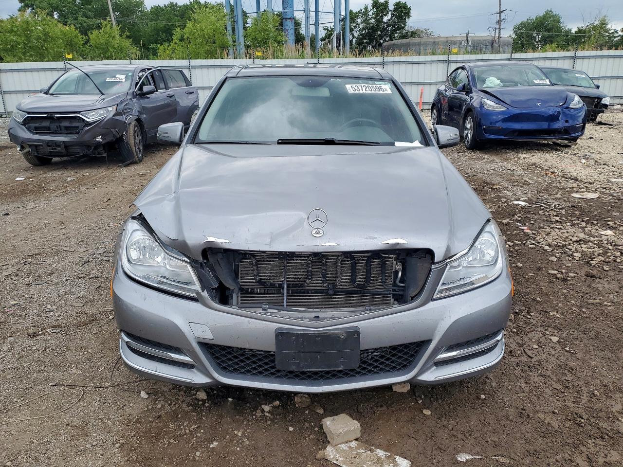 2014 Mercedes-benz C 300 4matic Silver vin: WDDGF8ABXEG229219