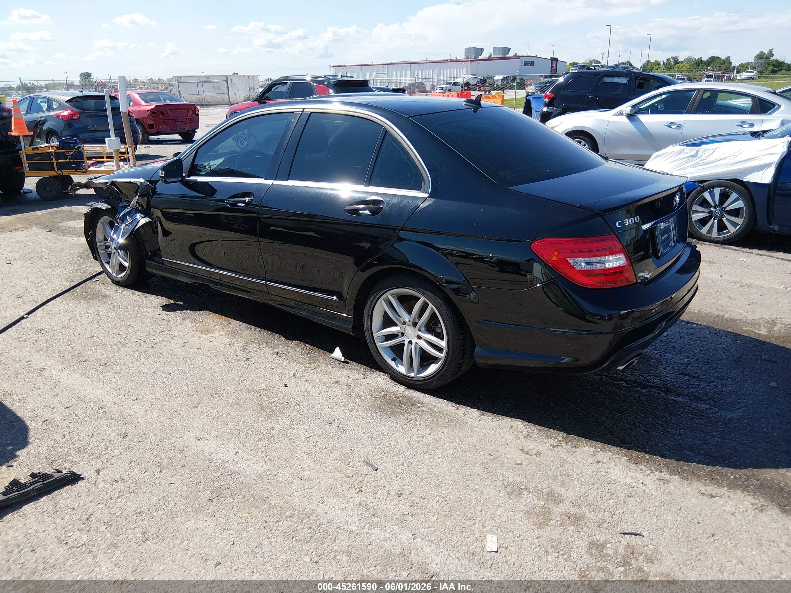 2014 Mercedes-benz C 300 Sport 4matic Black vin: WDDGF8ABXEG250720