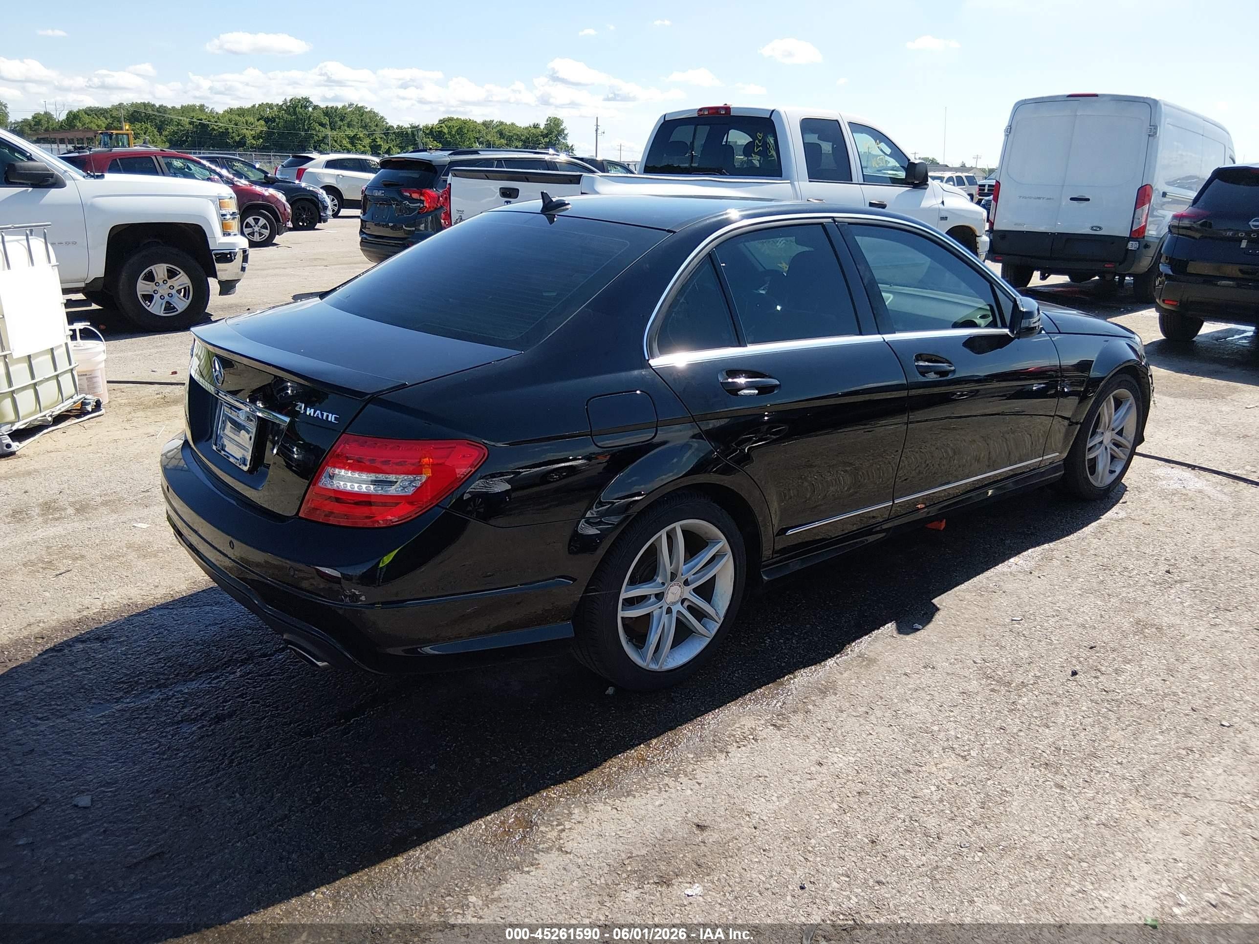 2014 Mercedes-benz C 300 Sport 4matic Black vin: WDDGF8ABXEG250720