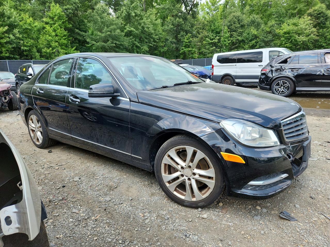 2014 Mercedes-benz C 300 4matic Black vin: WDDGF8ABXER304277