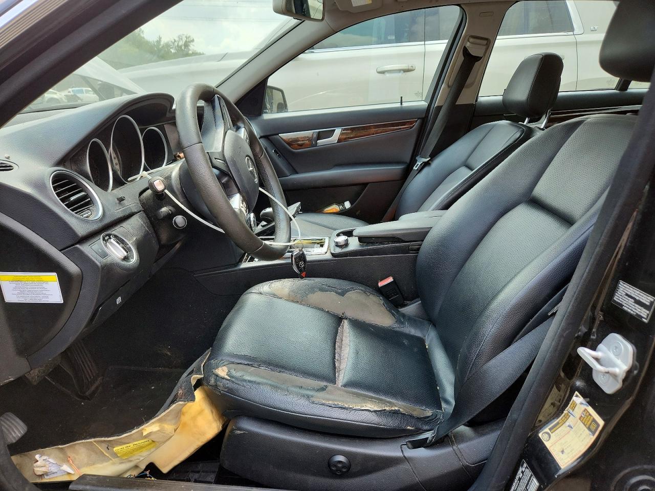 2014 Mercedes-benz C 300 4matic Black vin: WDDGF8ABXER304277