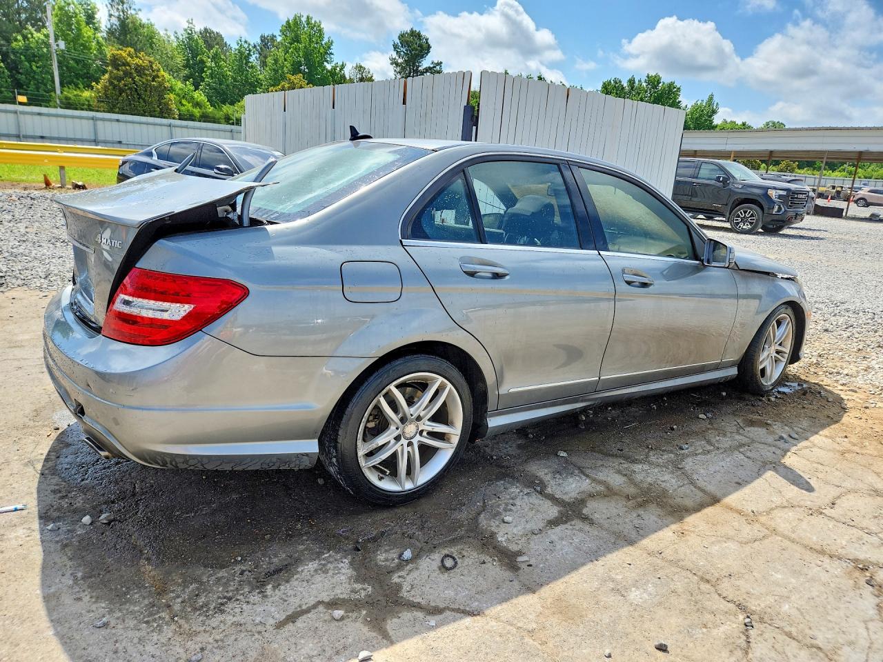 2014 Mercedes-benz C 300 4matic Gray vin: WDDGF8ABXER306367