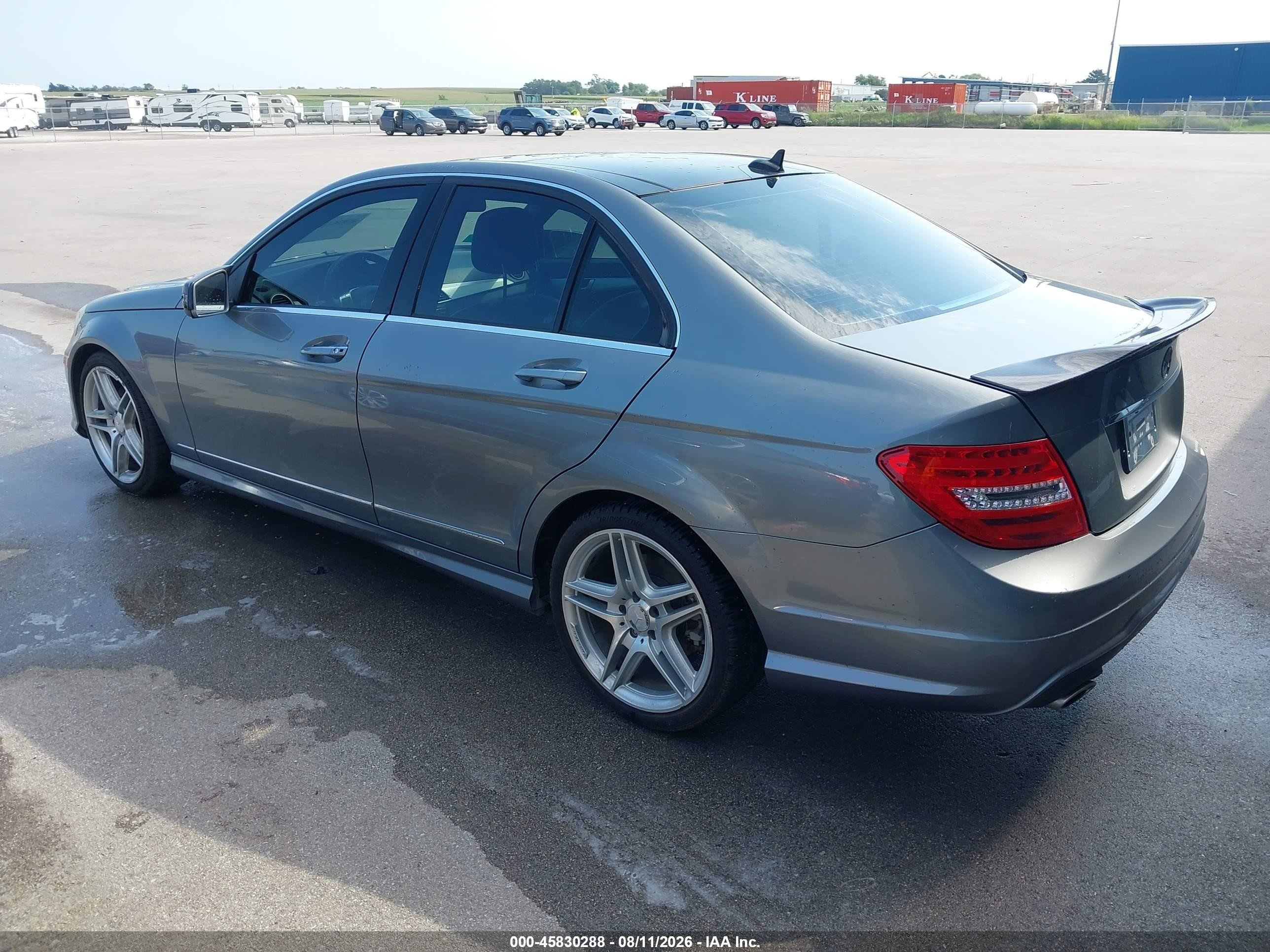 2014 Mercedes-benz C 300 Sport 4matic Silver vin: WDDGF8ABXER308975