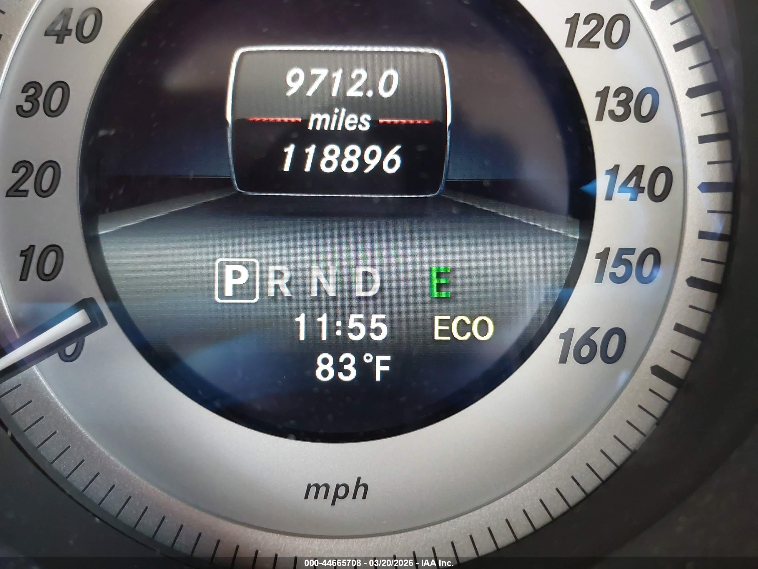 2014 Mercedes-benz C 300 Luxury 4matic/sport 4matic Белый vin: WDDGF8ABXER313156