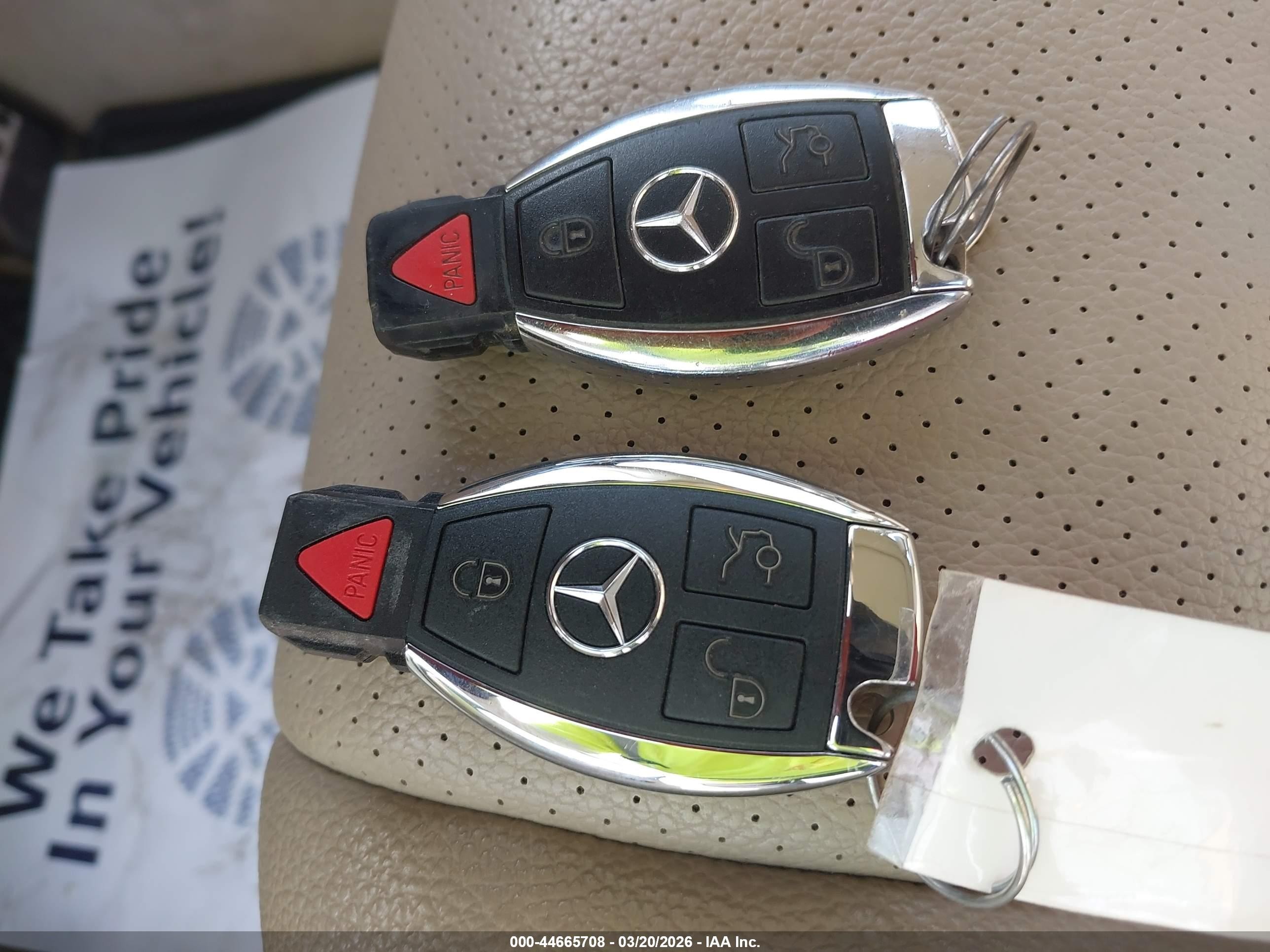2014 Mercedes-benz C 300 Luxury 4matic/sport 4matic Белый vin: WDDGF8ABXER313156