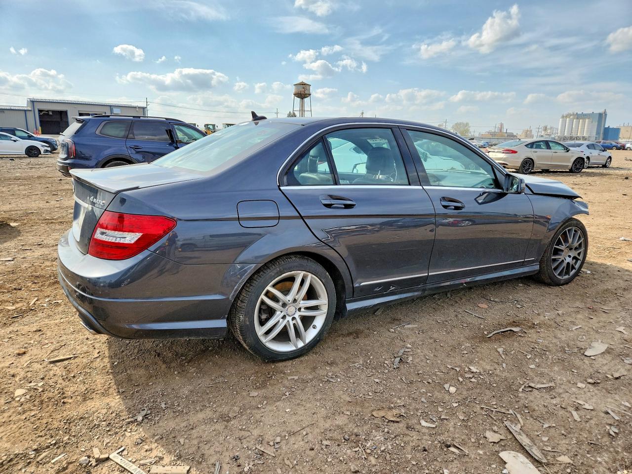2014 Mercedes-benz C 300 4matic Gray vin: WDDGF8ABXER313626