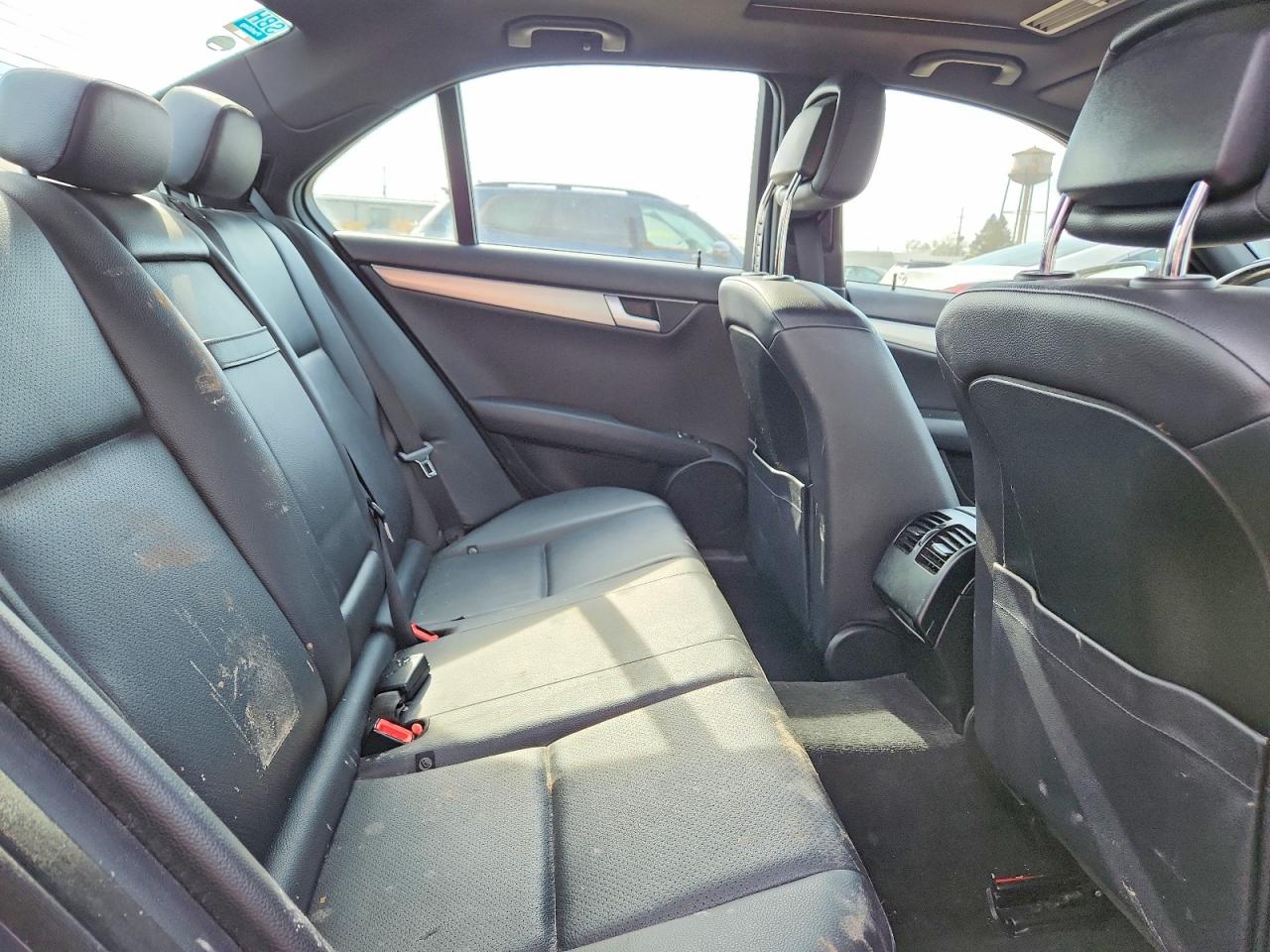 2014 Mercedes-benz C 300 4matic Gray vin: WDDGF8ABXER313626