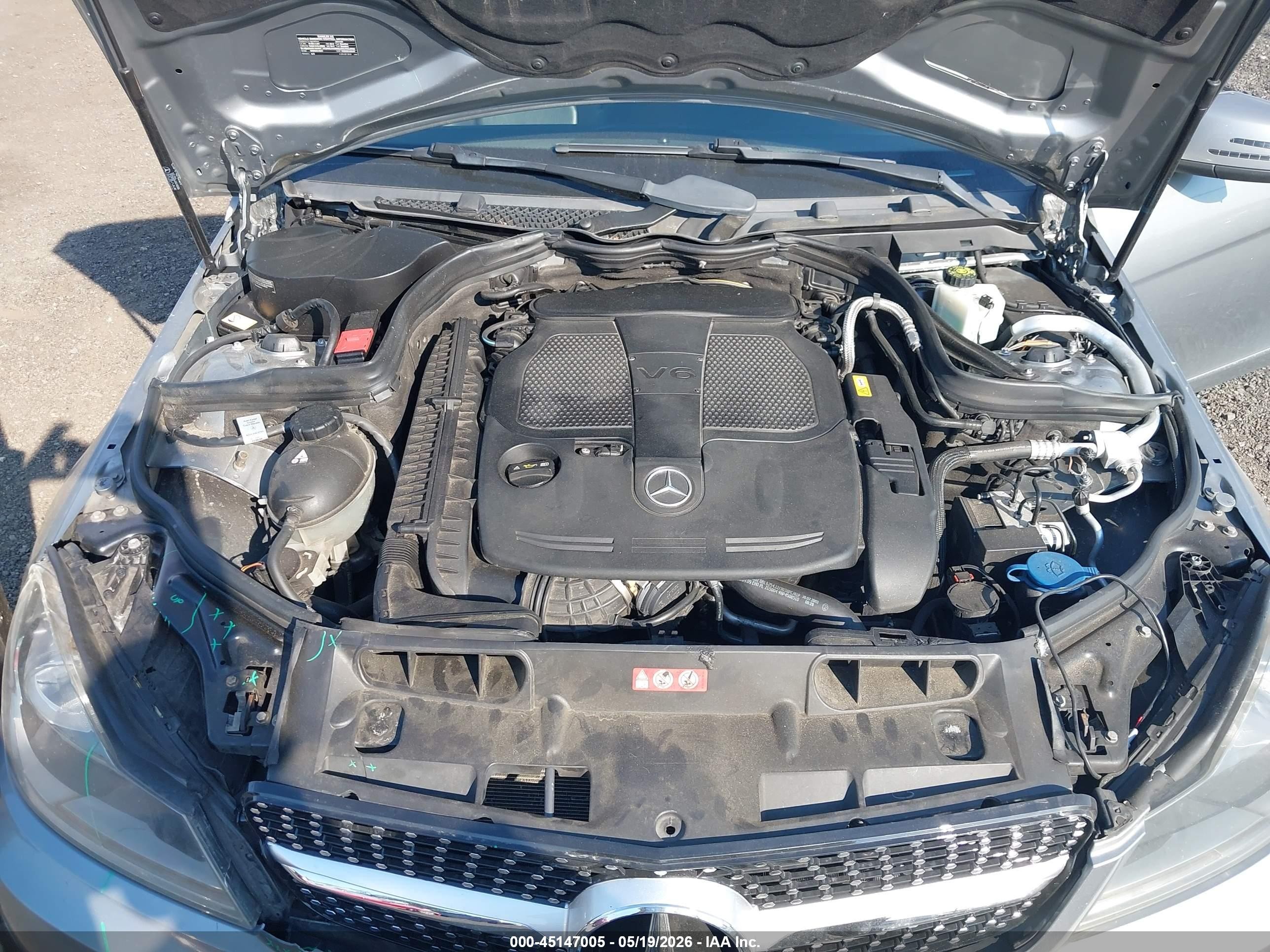 2014 Mercedes-benz C 300 Sport 4matic Gray vin: WDDGF8ABXER323475