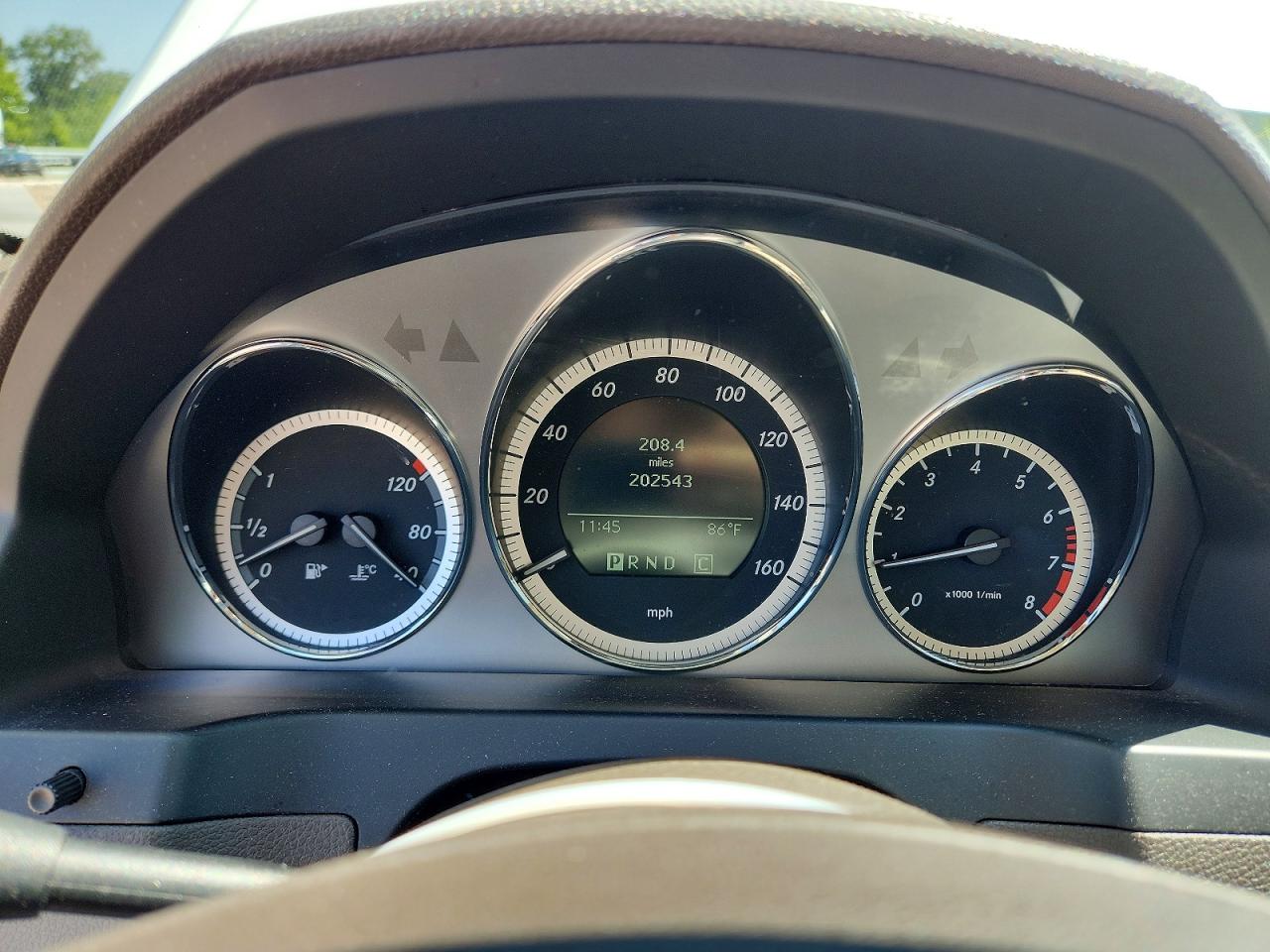 2010 Mercedes-benz C 300 4matic White vin: WDDGF8BB0AR104517