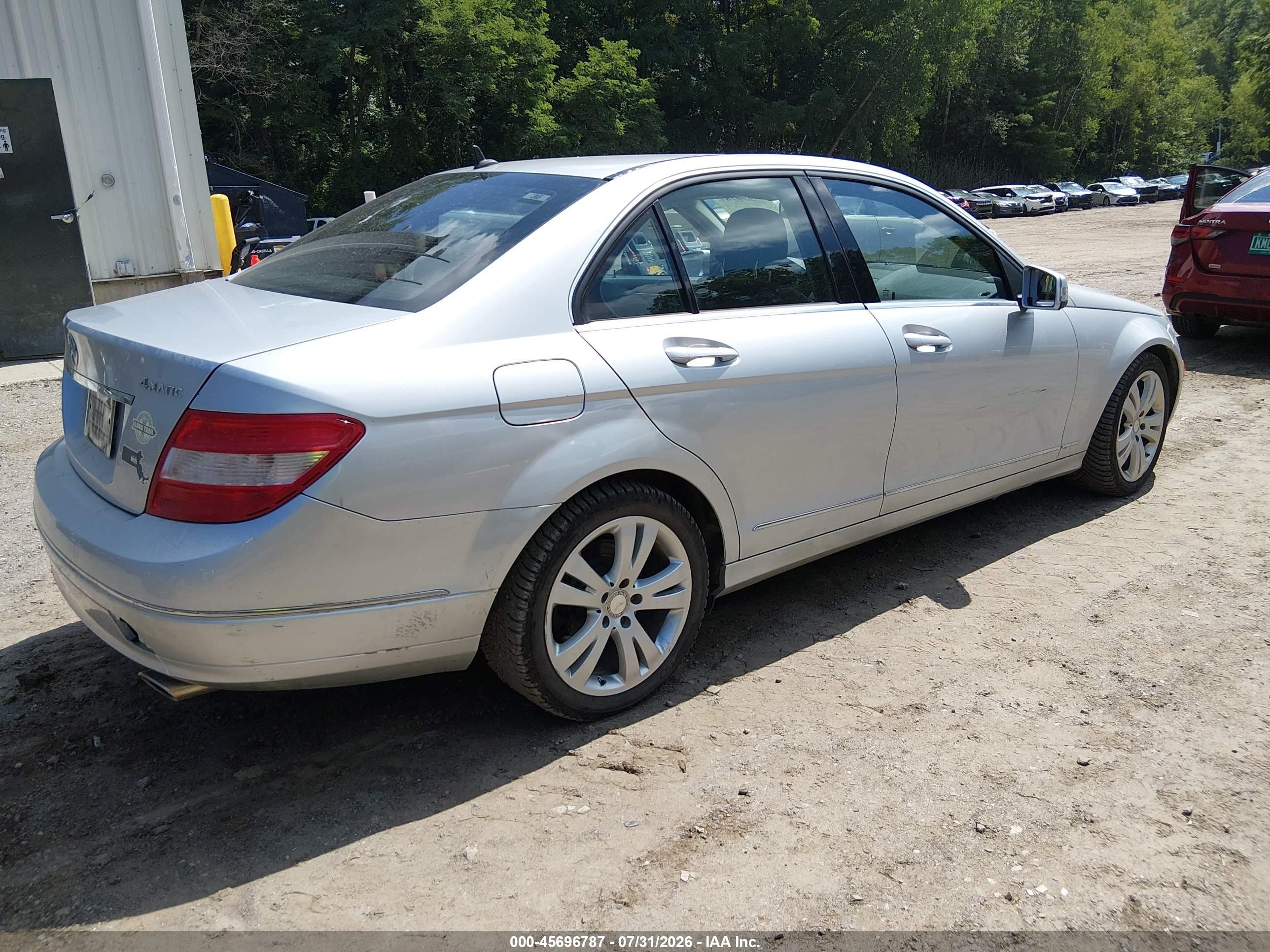 2010 Mercedes-benz C 300 Luxury 4matic Silver vin: WDDGF8BB0AR111287