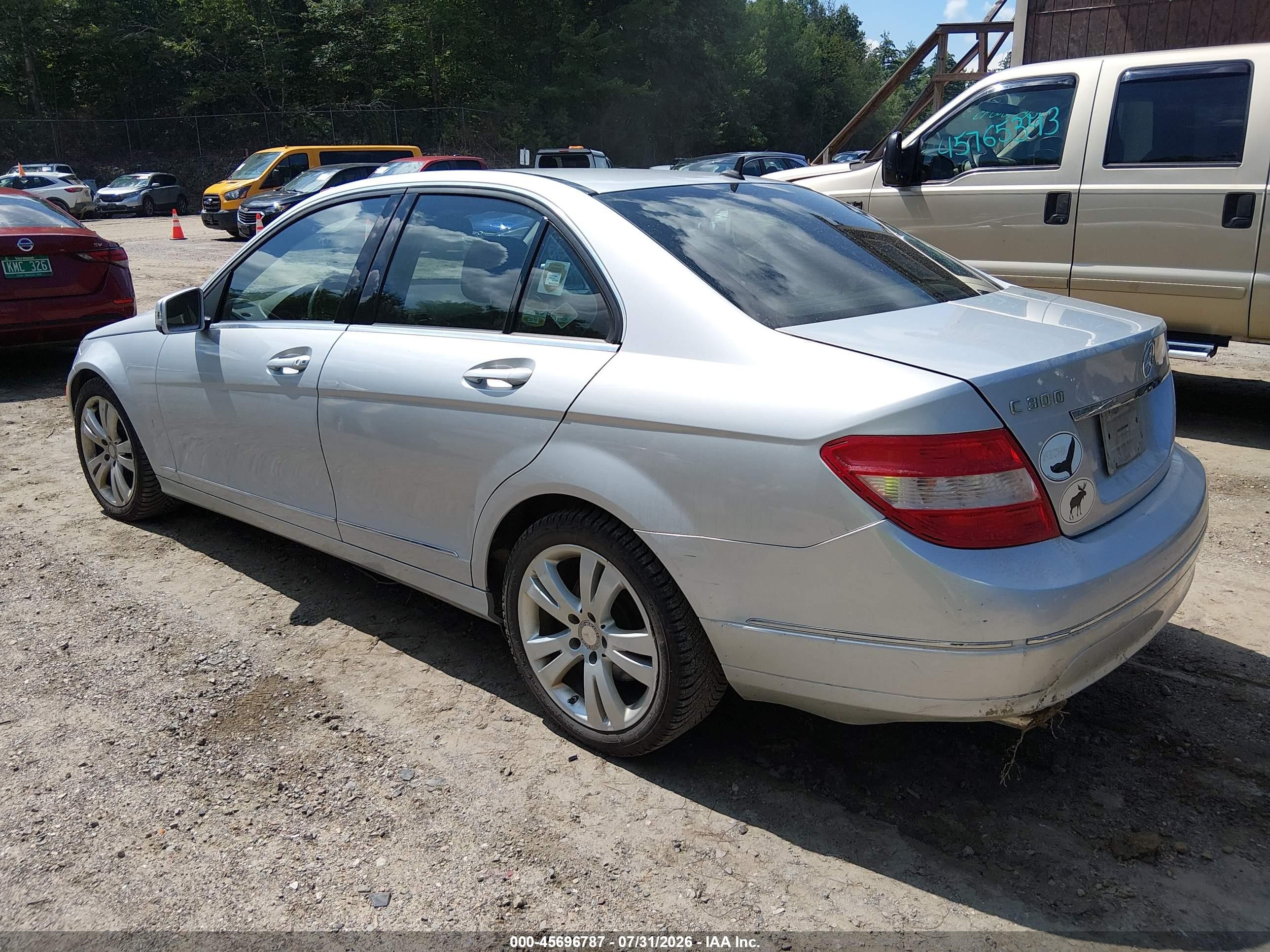 2010 Mercedes-benz C 300 Luxury 4matic Silver vin: WDDGF8BB0AR111287