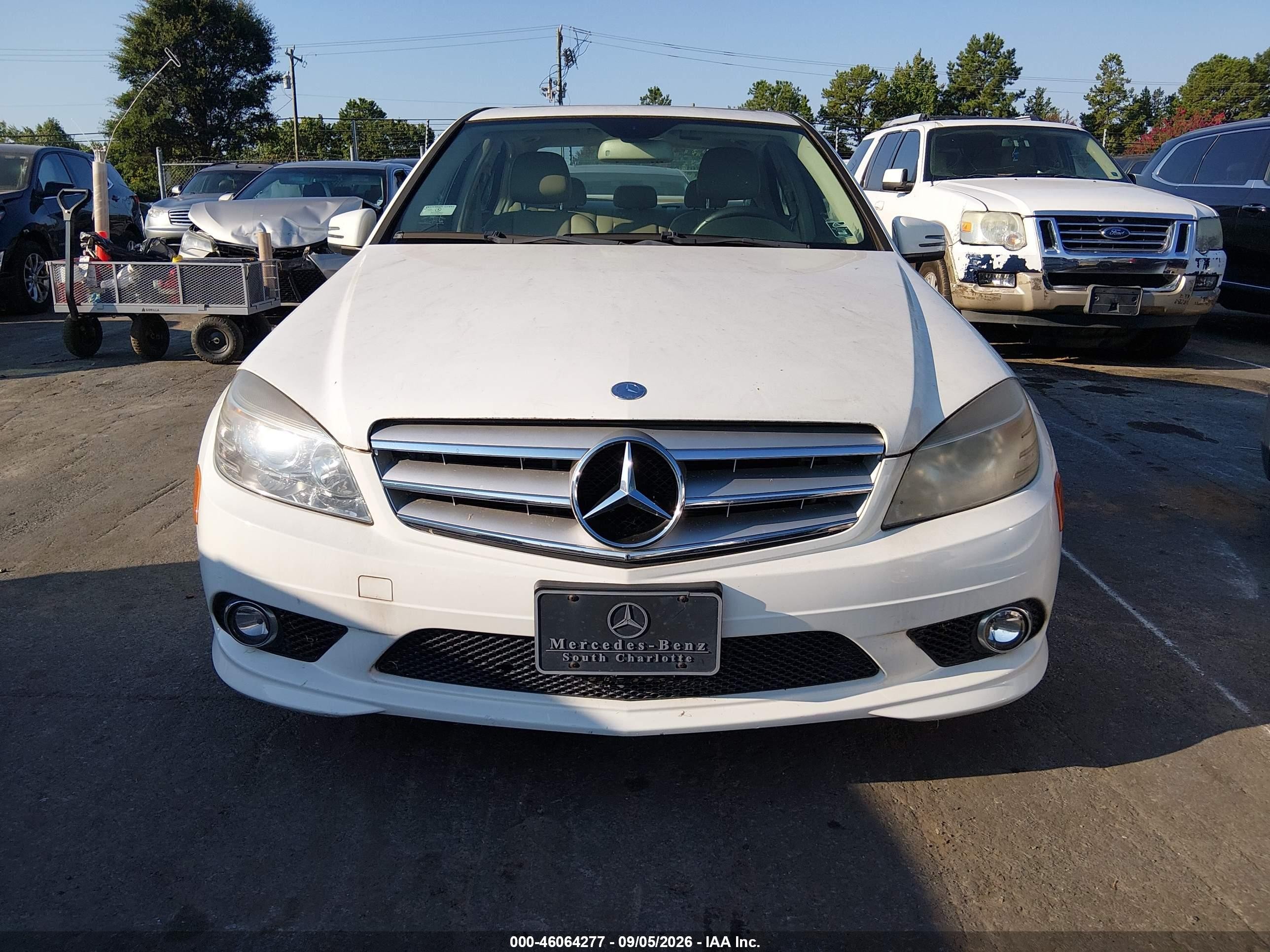 2010 Mercedes-benz C 300 Sport 4matic White vin: WDDGF8BB0AR118353