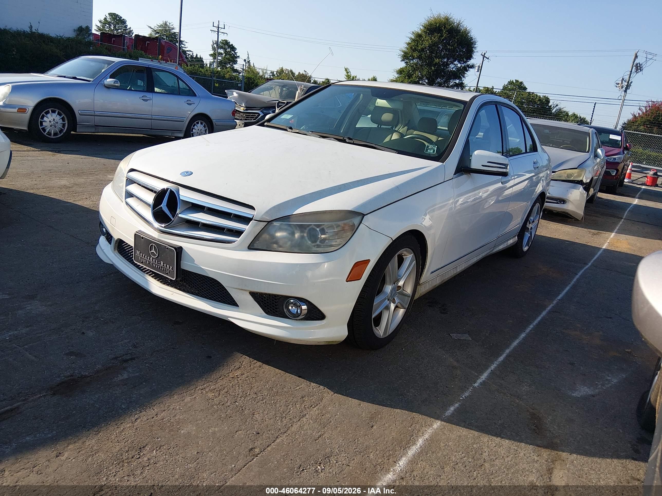 2010 Mercedes-benz C 300 Sport 4matic White vin: WDDGF8BB0AR118353