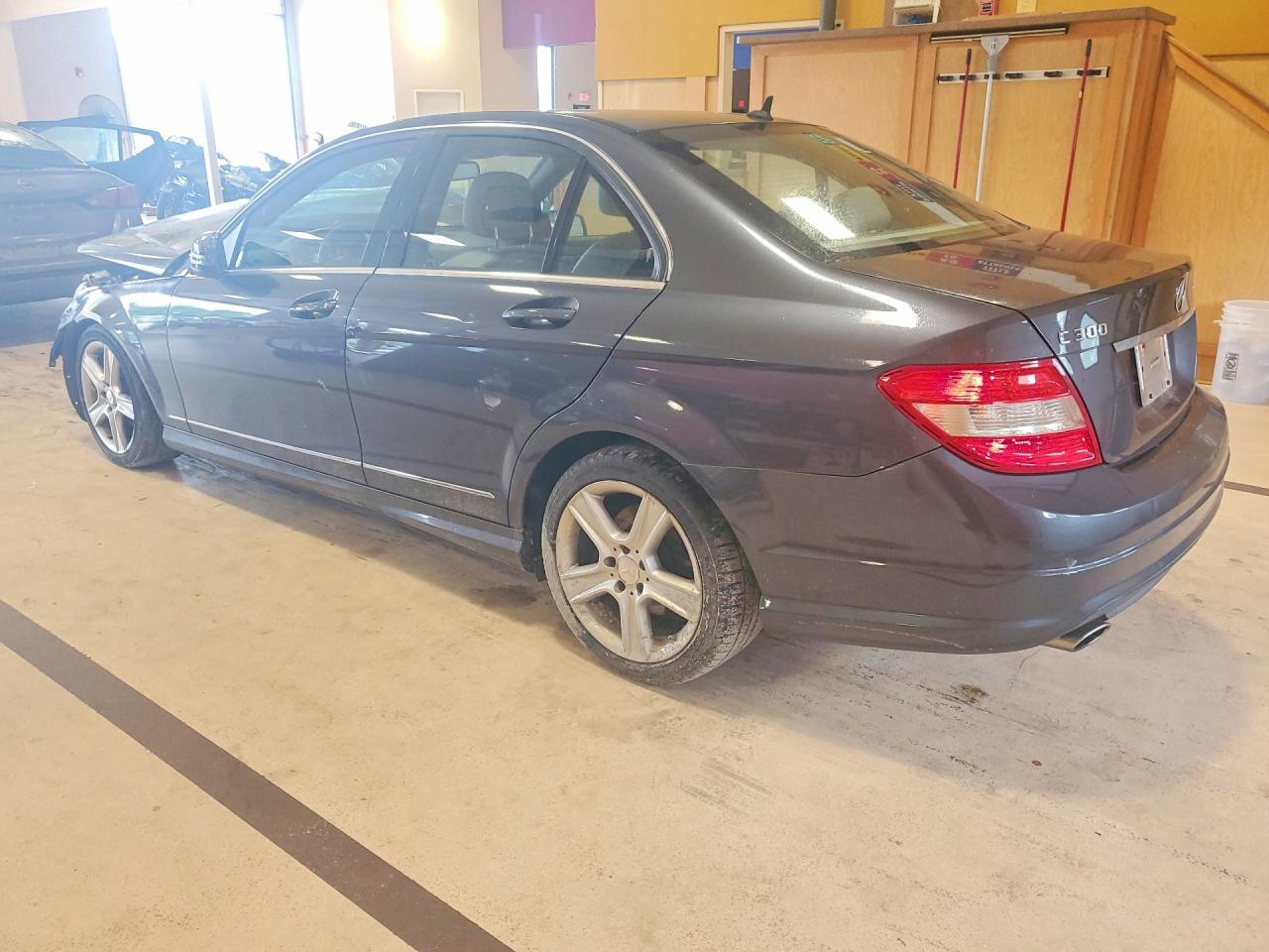 2011 Mercedes-benz C 300 4matic Gray vin: WDDGF8BB0BR142010